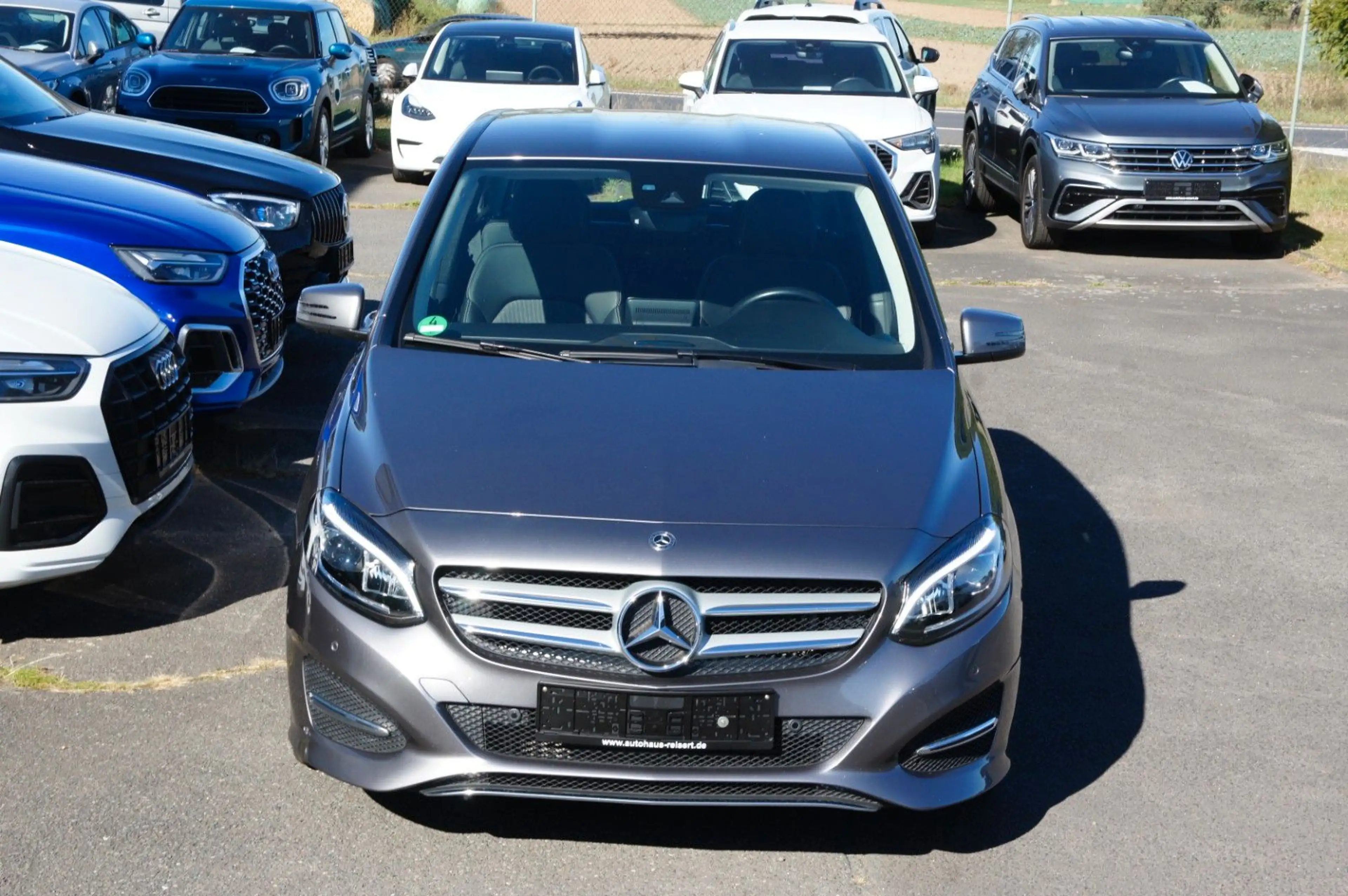 Mercedes-Benz B 200 Urban Autom.*AHK*LED*NAVI*SHZ*PDC*ALLWETTE — photo 5