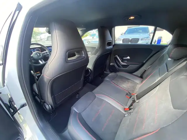 Mercedes-Benz A Class view 10
