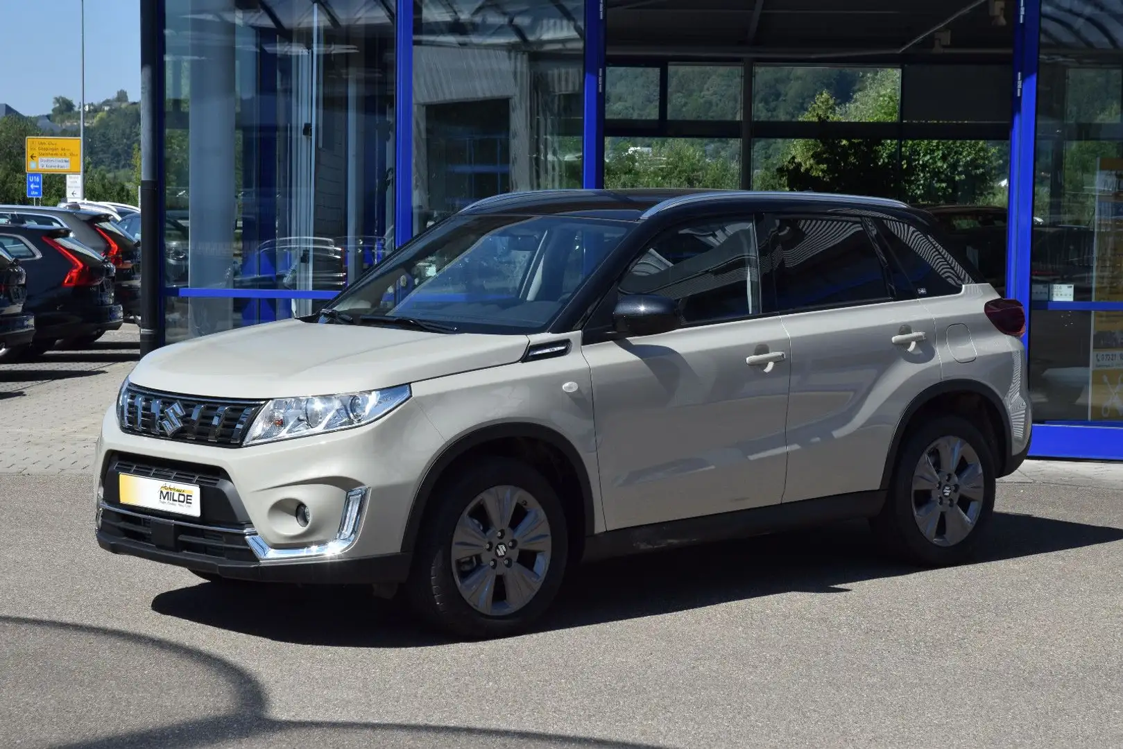Suzuki Vitara VITARA 1.4l 140 PS NAVI KAMERA DAB PDC 8-FACH Beige - 2