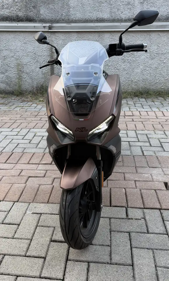 KL Motors Brera 125