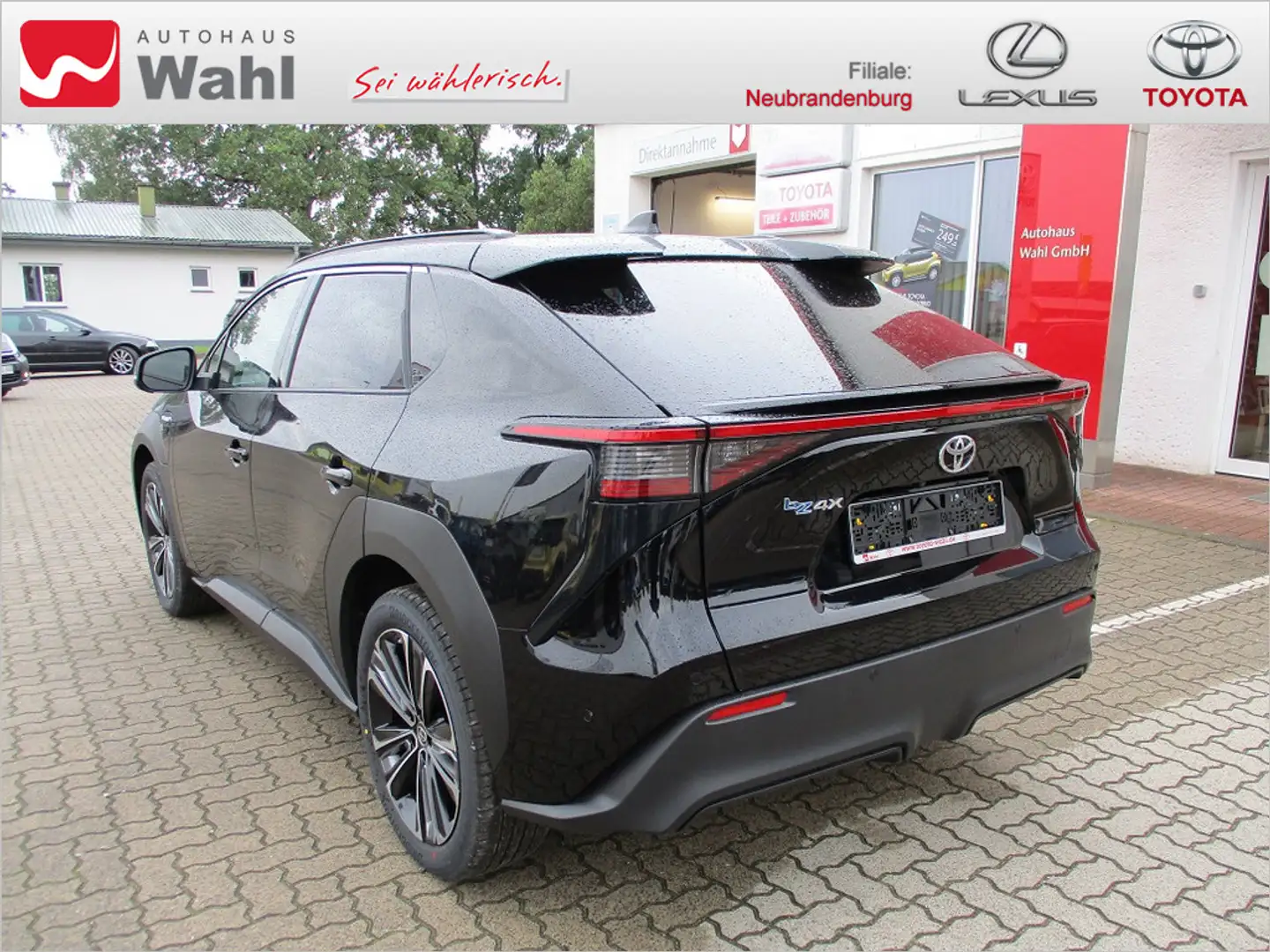 Toyota bZ4X Comfort mtl.Rate 289,- Euro ohne Anz. Nero - 2