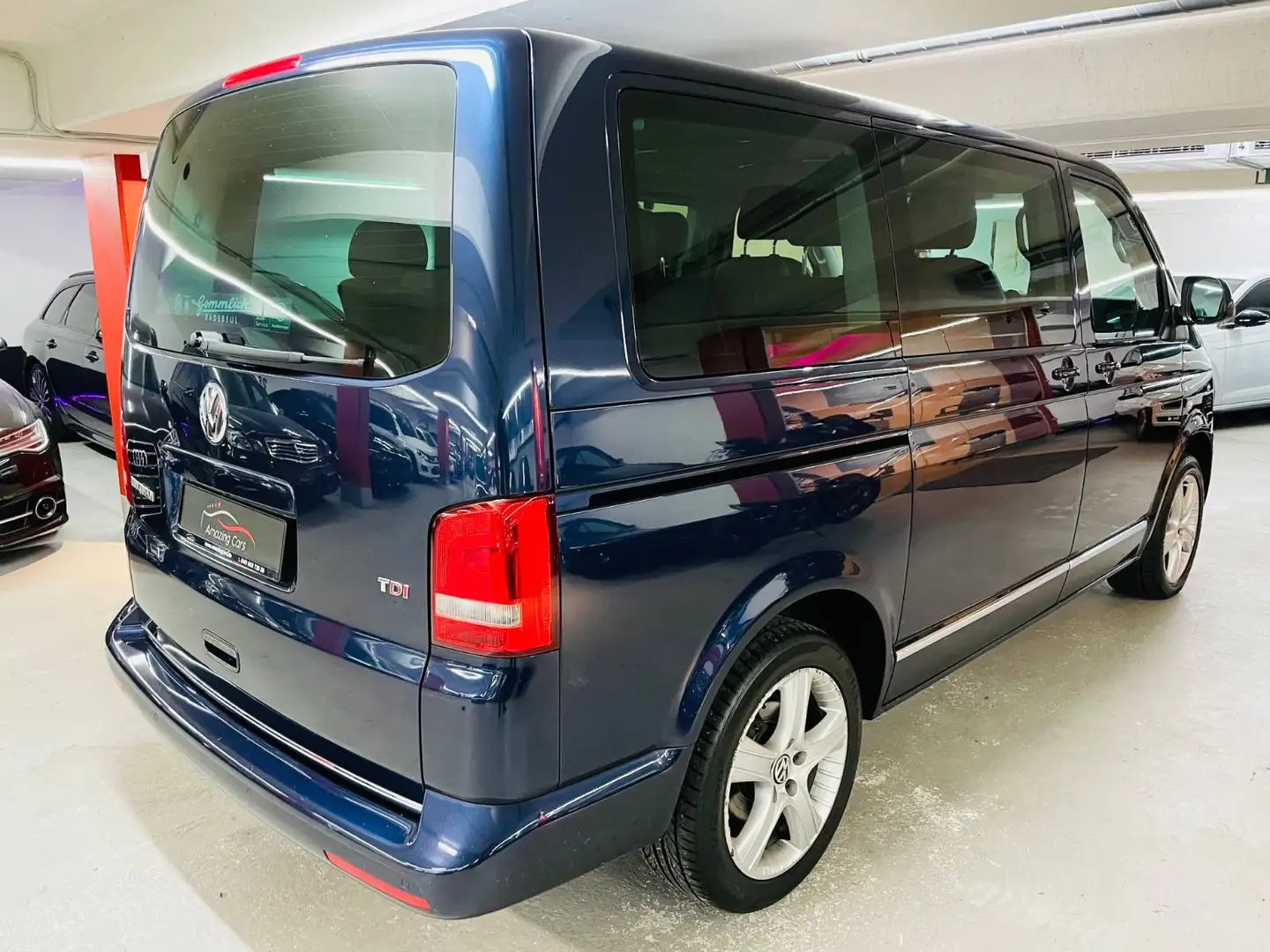 Volkswagen T5 Multivan 2.0 TDI DSG Highline eTüren|7 Sitzer Kék - 2
