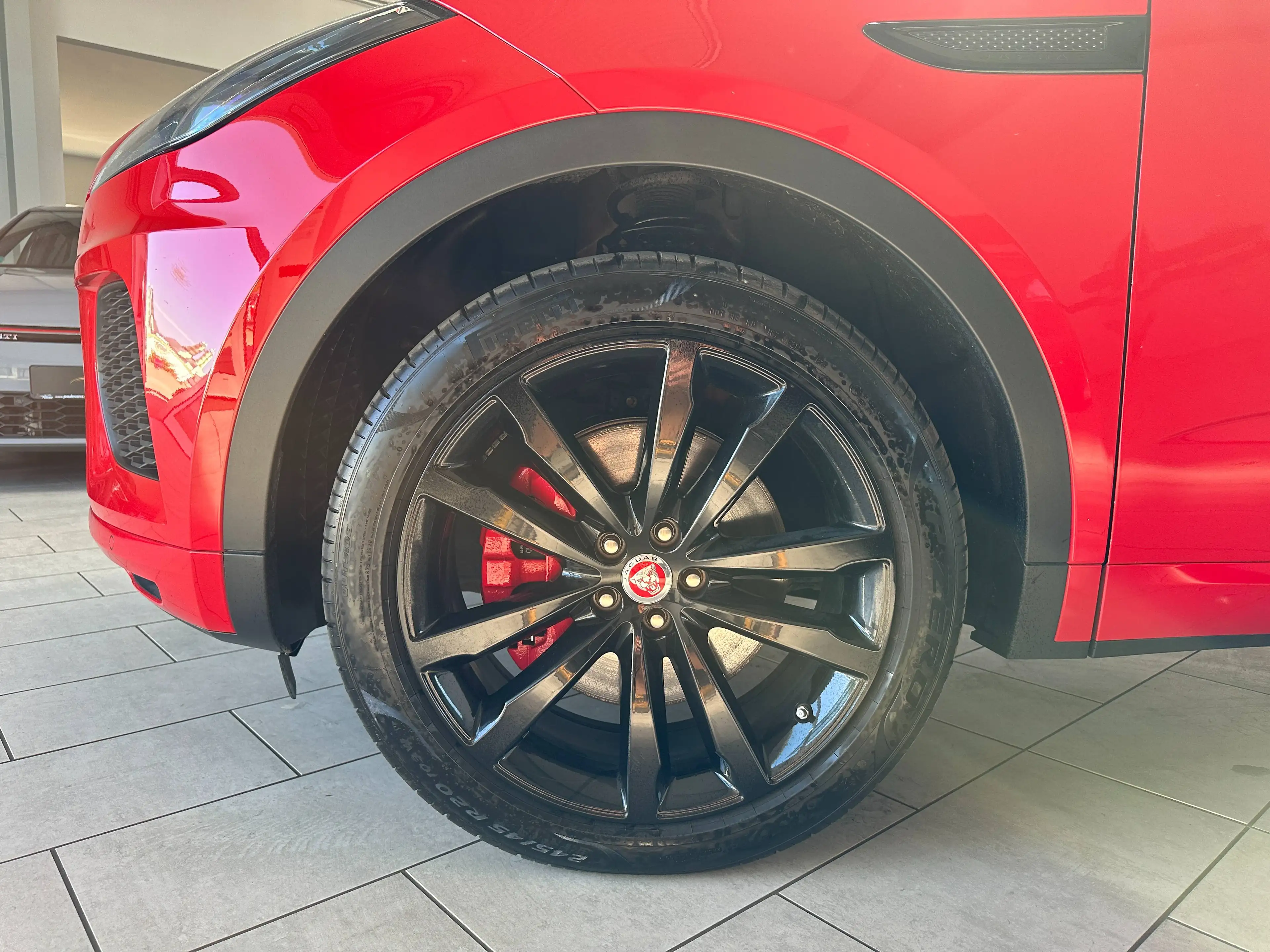 Jaguar E-Pace E-Pace D180 AWD R-Dynamic S Navi*Leder*LED*Panorama*PDC — photo 15