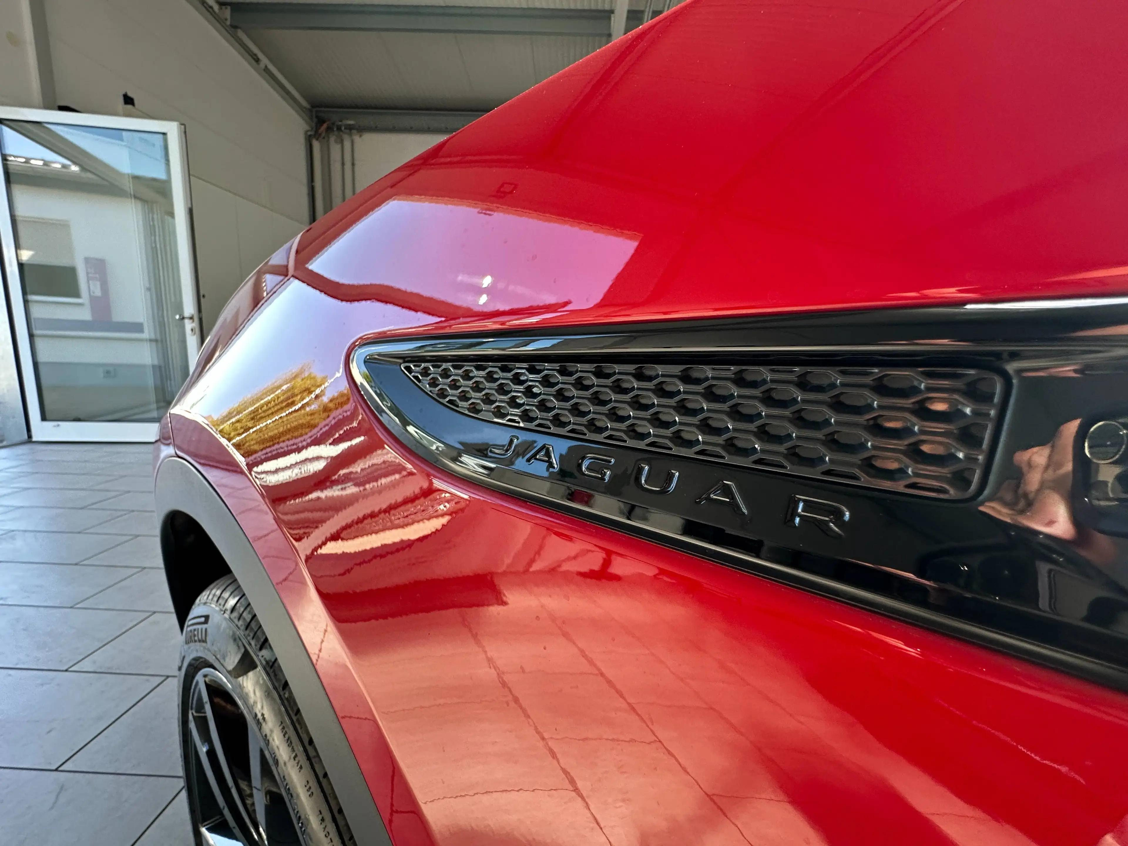 Jaguar E-Pace E-Pace D180 AWD R-Dynamic S Navi*Leder*LED*Panorama*PDC — photo 14