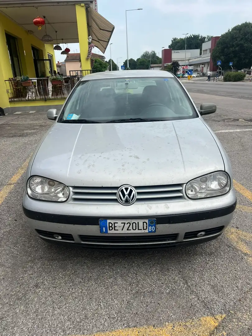 Volkswagen Golf 5p 1.6 Comfortline - 1