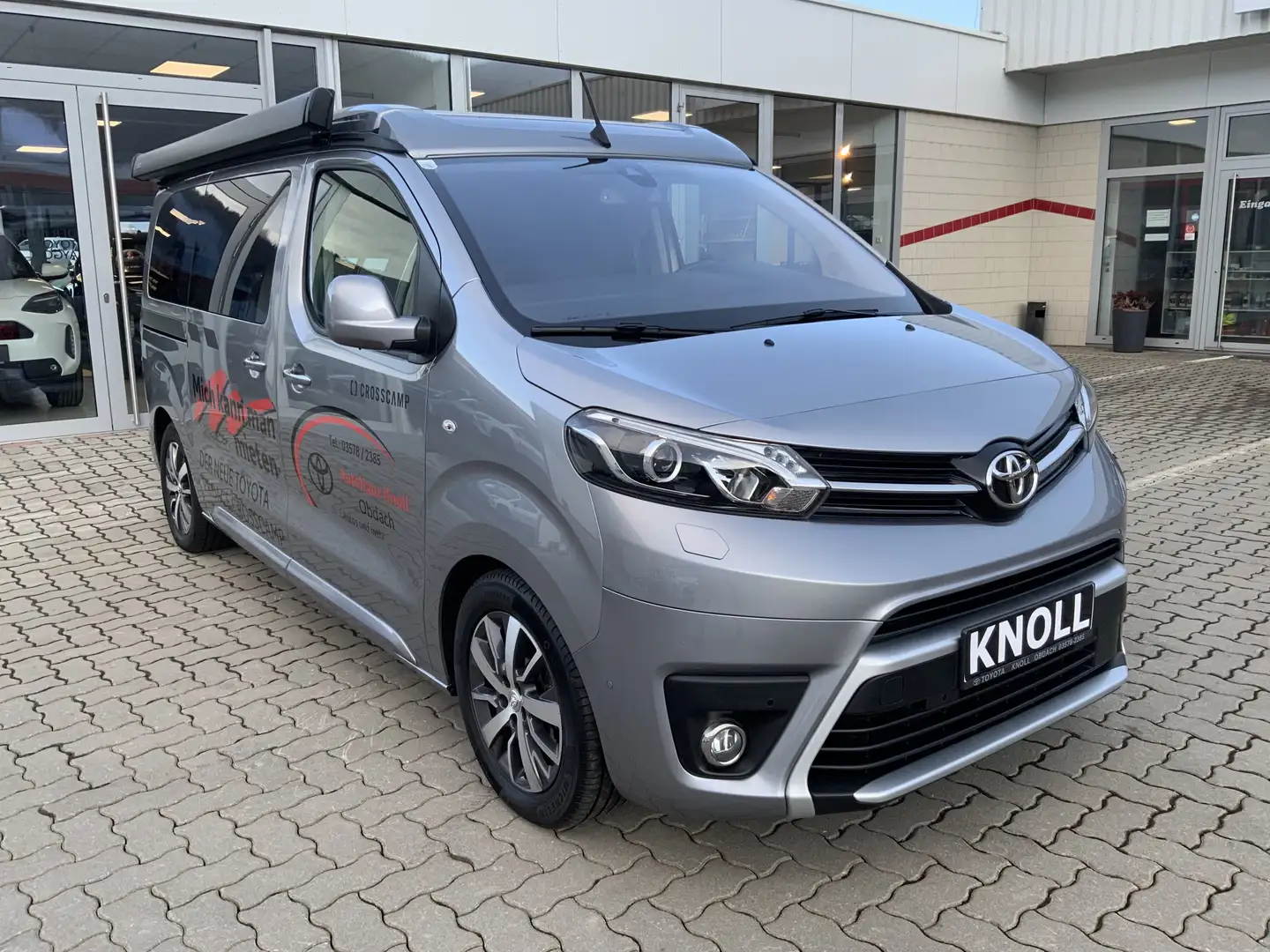 Toyota Proace Verso Crosscamp 2,0 D-4D 140 Flex 8-Aut L1 Medium Plateado - 1