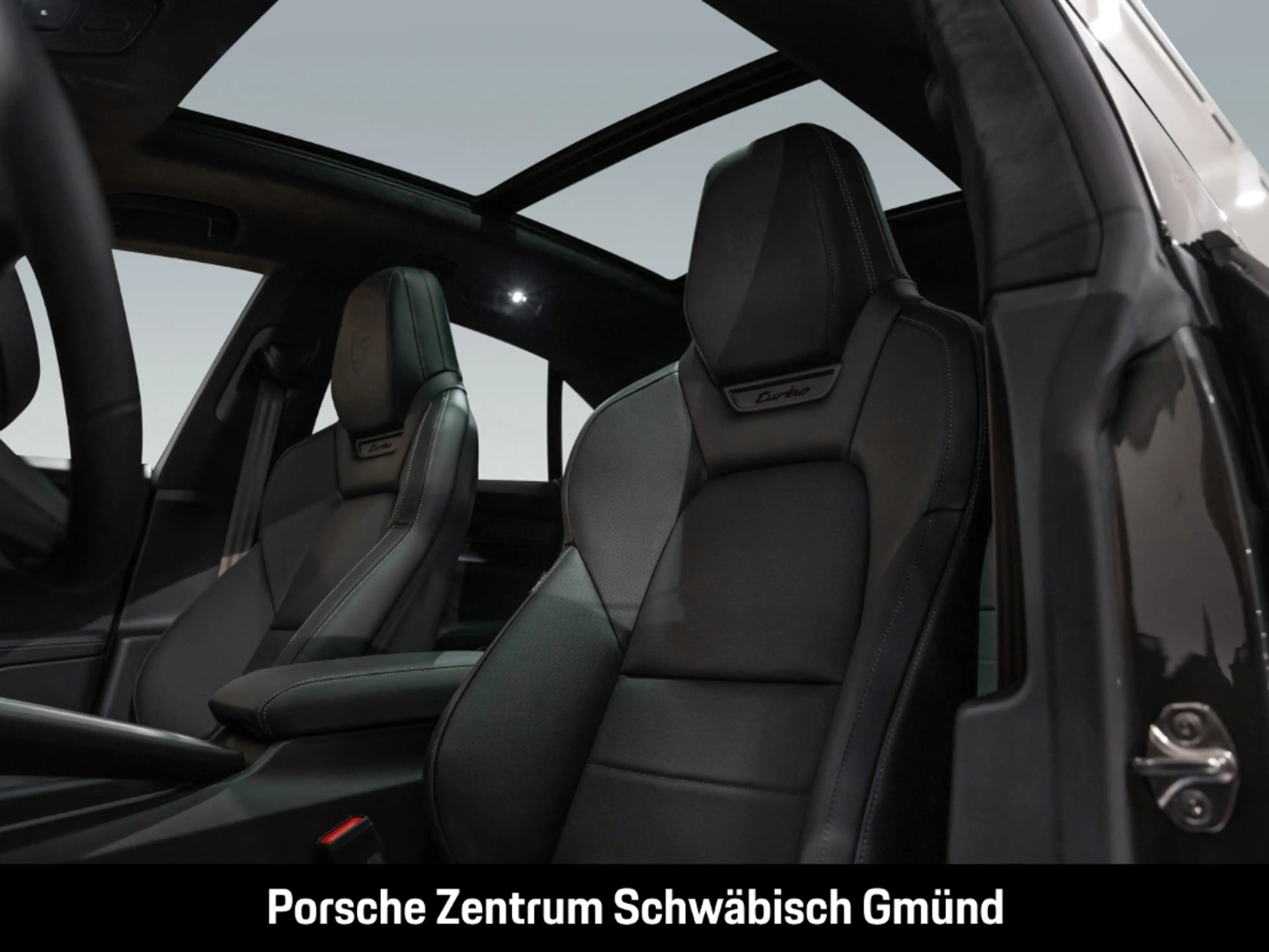 Porsche Macan Turbo HA-Lenkung Head-Up Surround-View 22'' — photo 6