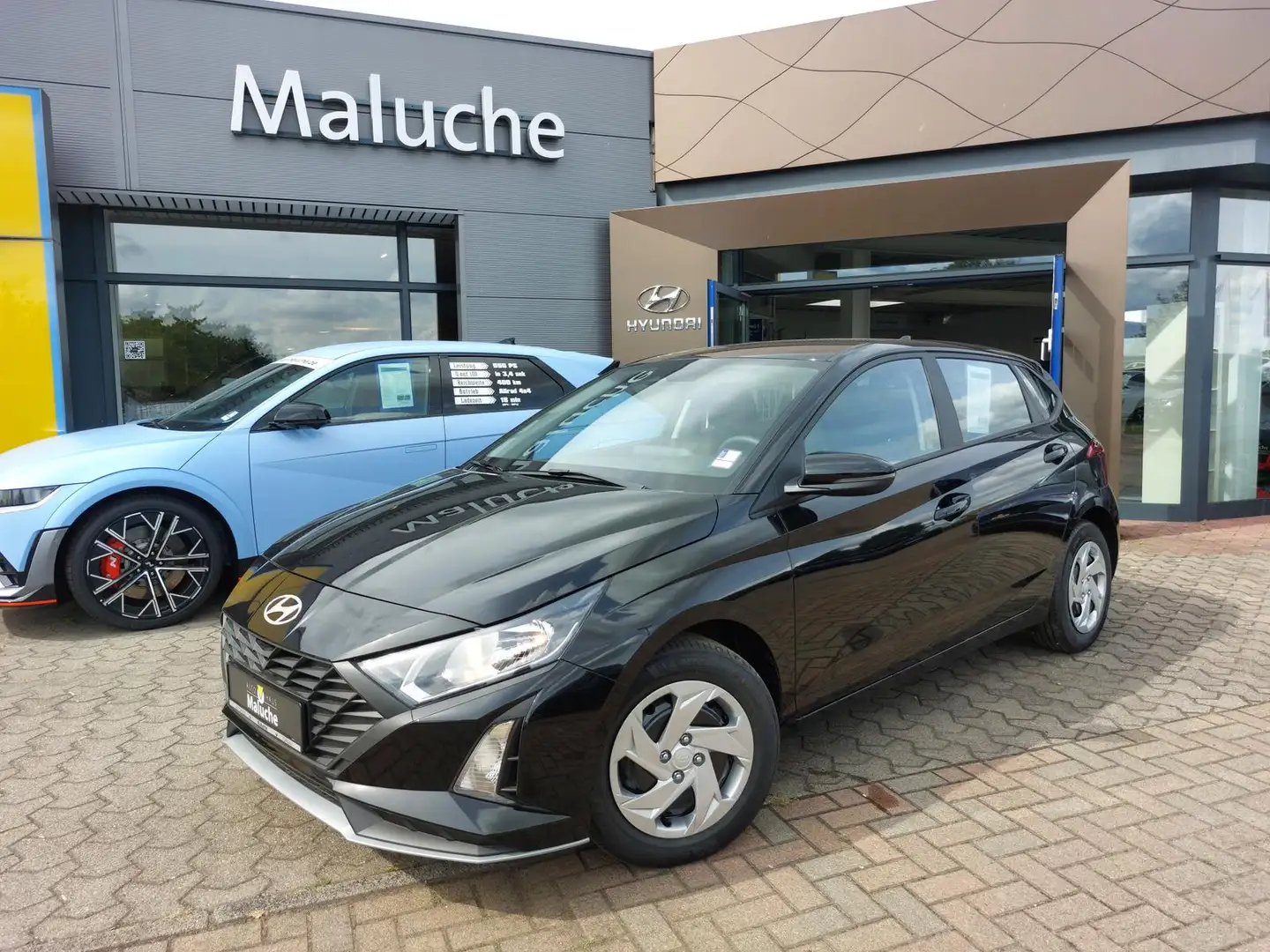 Hyundai i20 FL (MY25) 1.2 Benzin (79 PS) 5-MT 2WD Select Noir - 2
