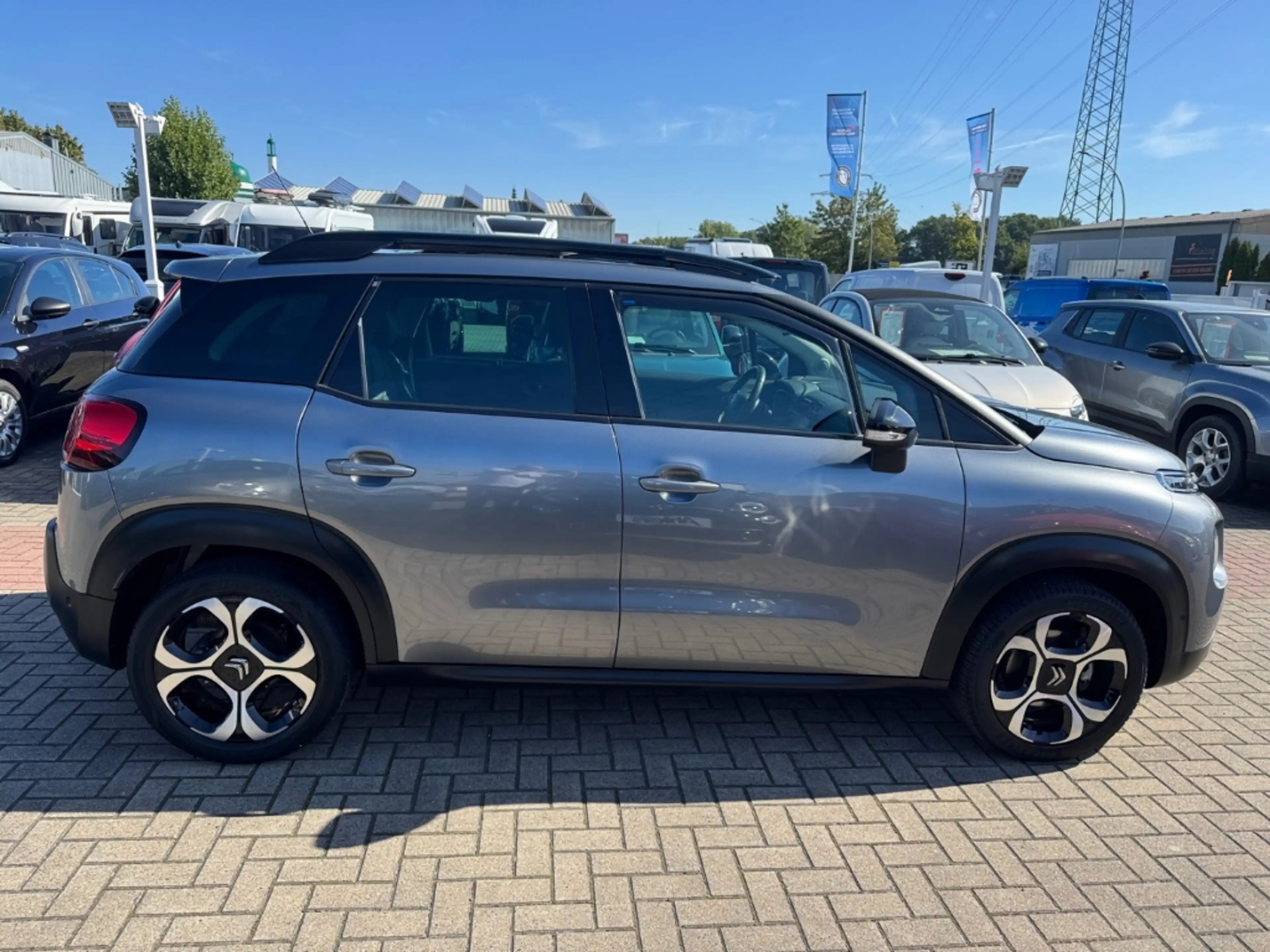 Citroen C3 Aircross Shine+AUTOMATIK+SCHIEBEDACH+NAVI+ALLWETTER+ — photo 9
