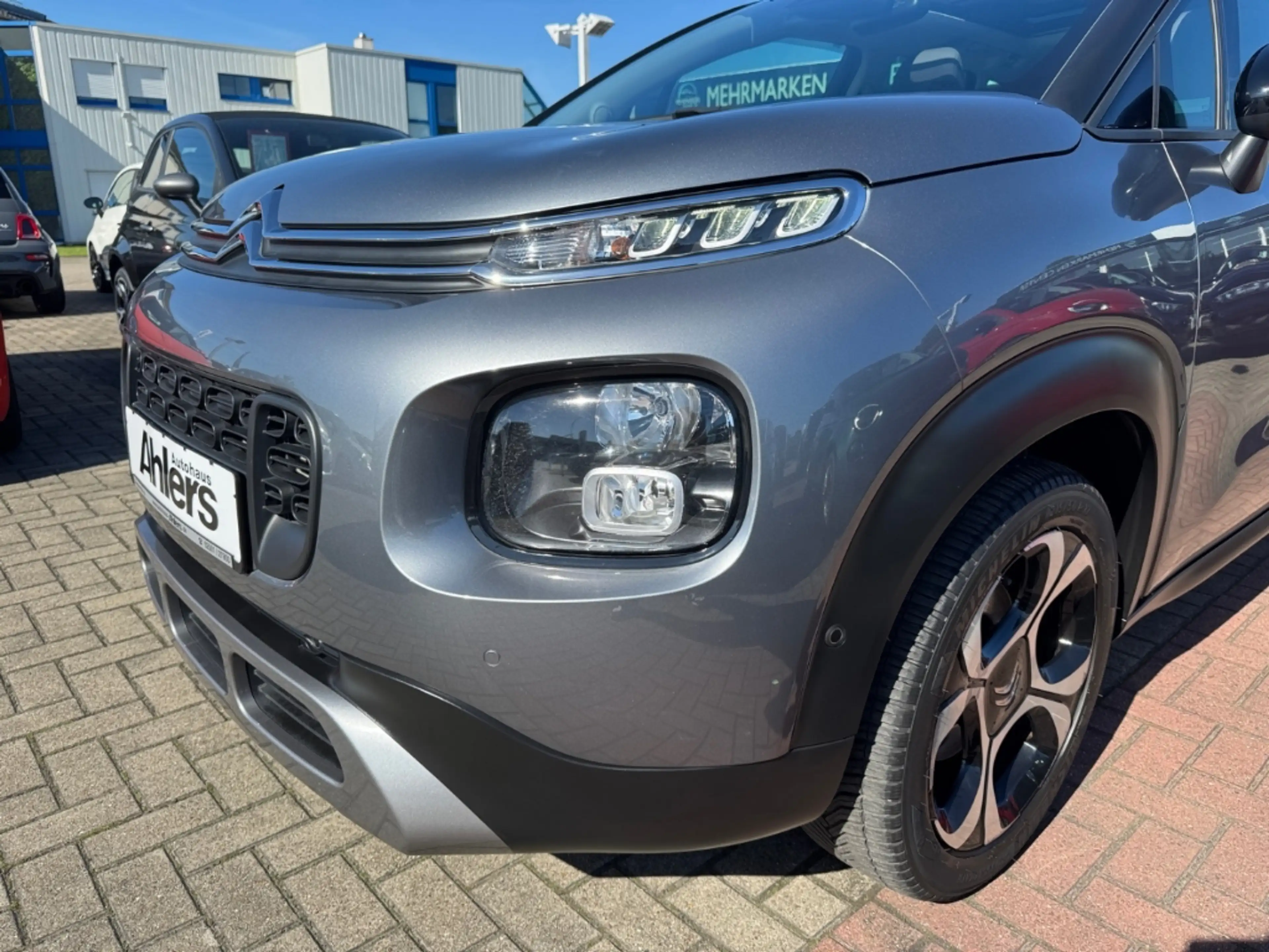 Citroen C3 Aircross Shine+AUTOMATIK+SCHIEBEDACH+NAVI+ALLWETTER+ — photo 11