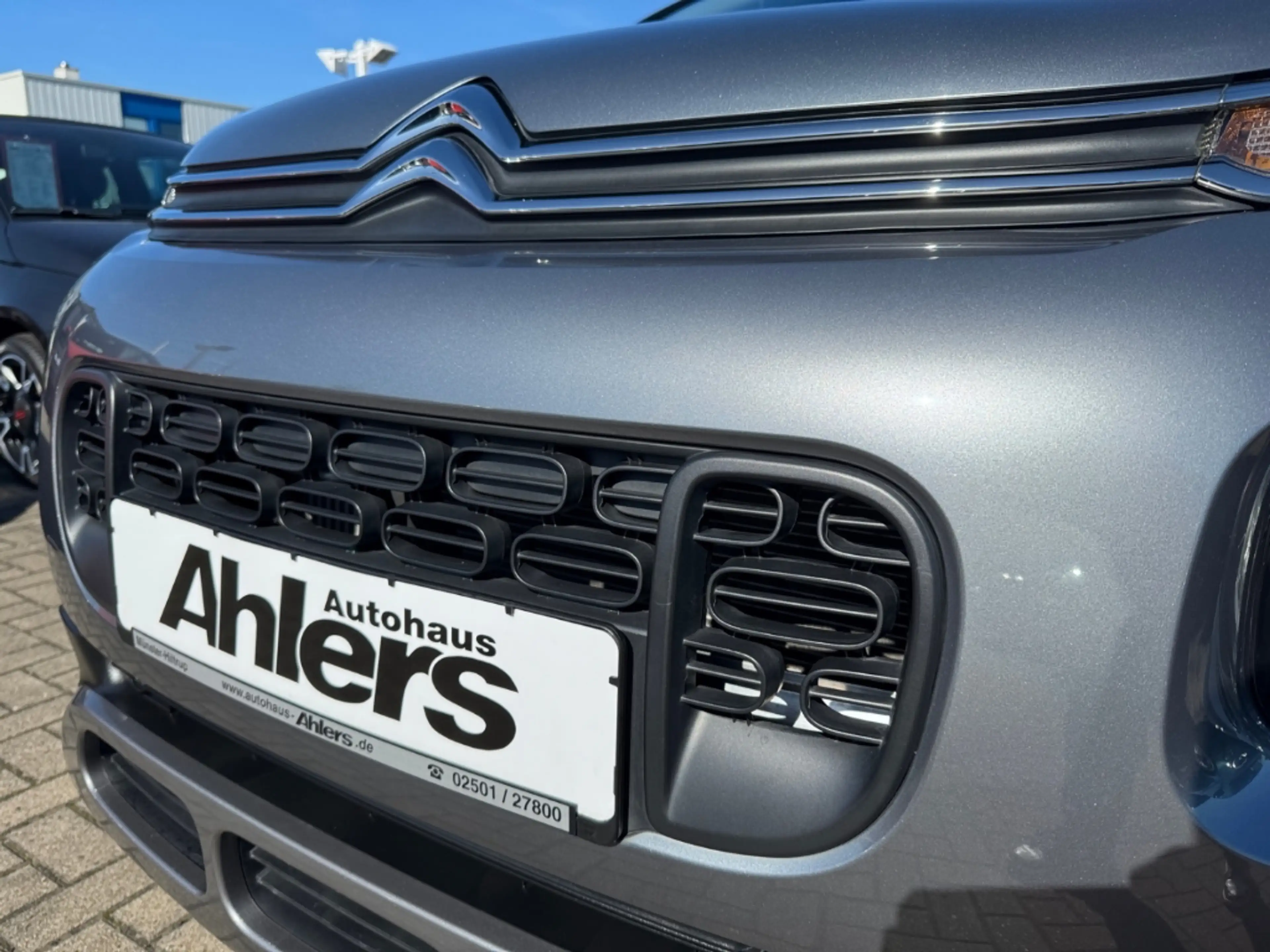 Citroen C3 Aircross Shine+AUTOMATIK+SCHIEBEDACH+NAVI+ALLWETTER+ — photo 12