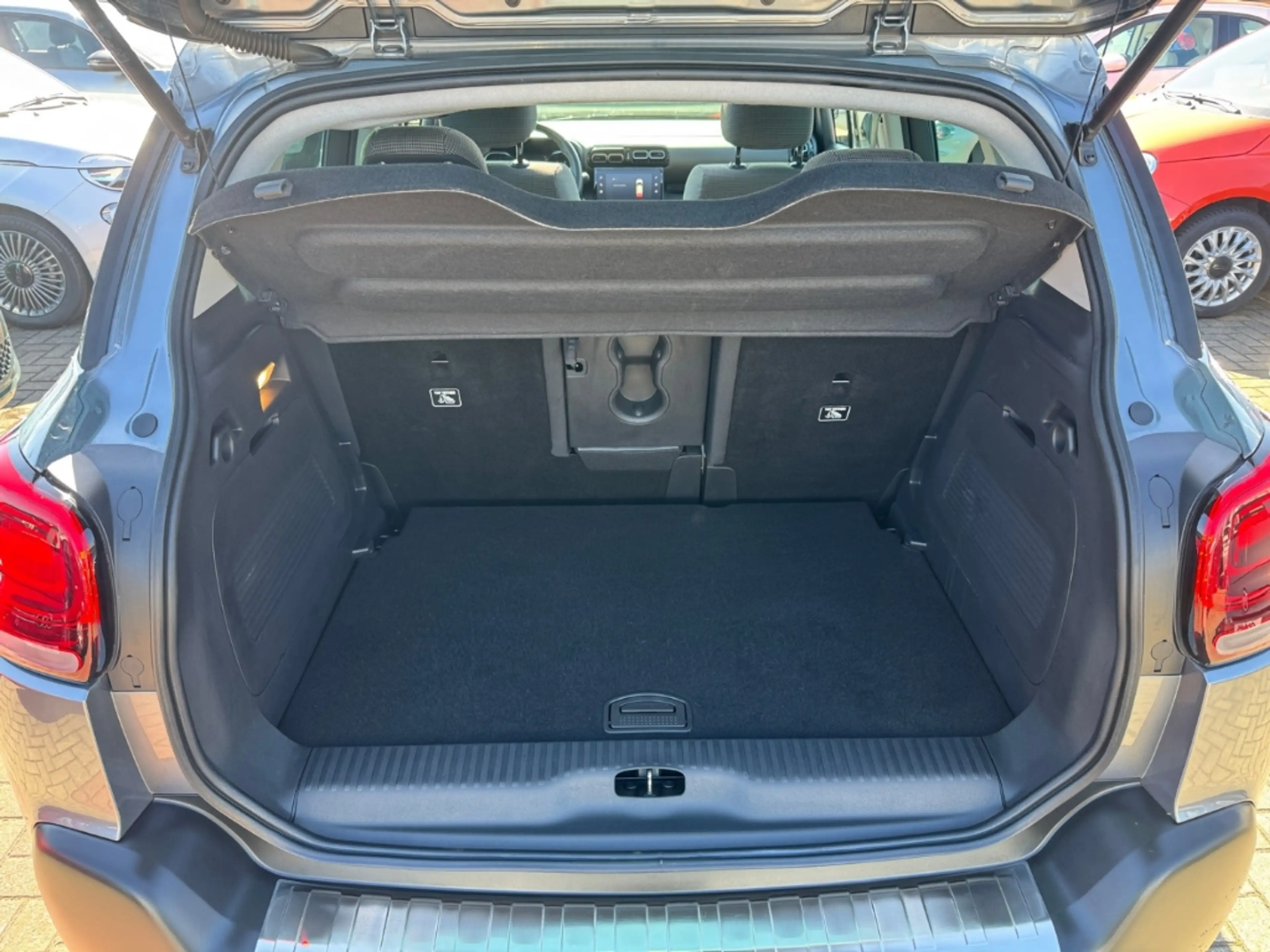 Citroen C3 Aircross Shine+AUTOMATIK+SCHIEBEDACH+NAVI+ALLWETTER+ — photo 7