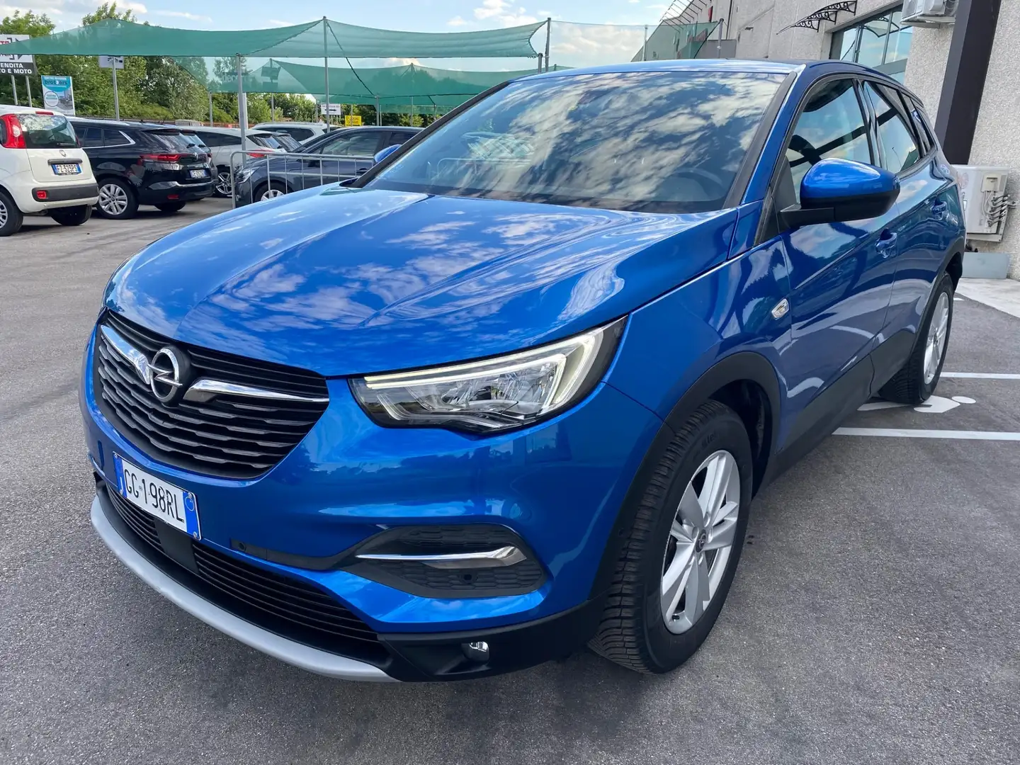 Opel Grandland X 1.5 diesel Ecotec Start&Stop aut. Business Ed. Bleu - 1