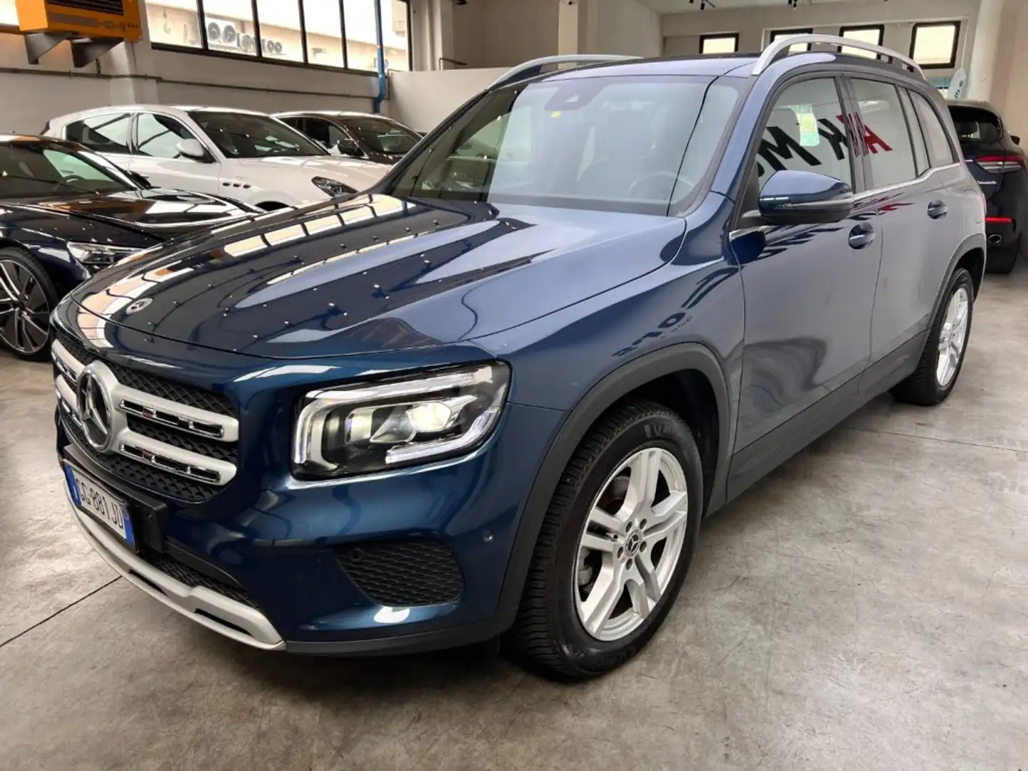 Mercedes-Benz GLB 180 d Automatic Business Extra Blu/Azzurro - 2