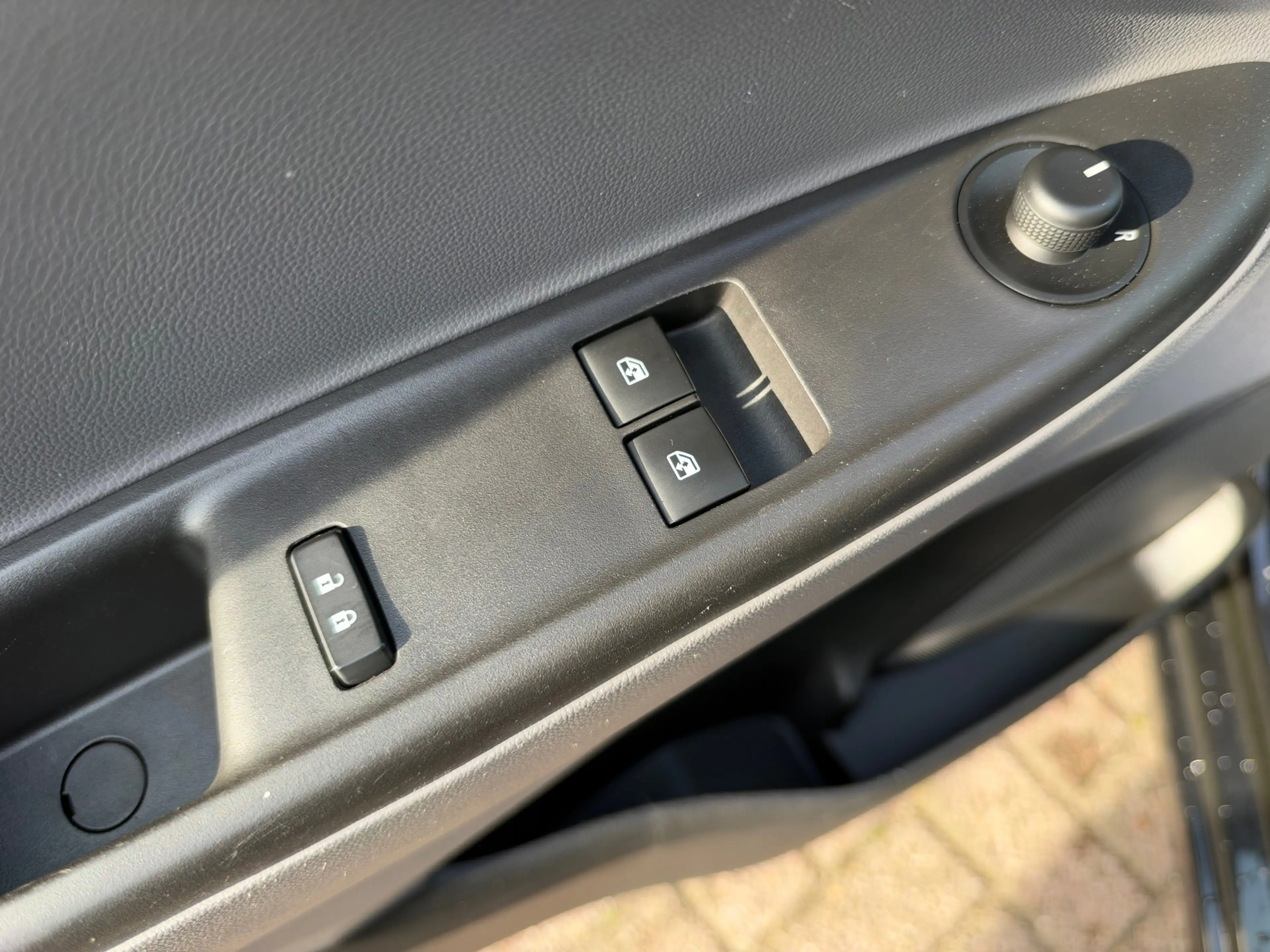 Opel Karl 1.0 ecoFLEX Innovation — photo 15