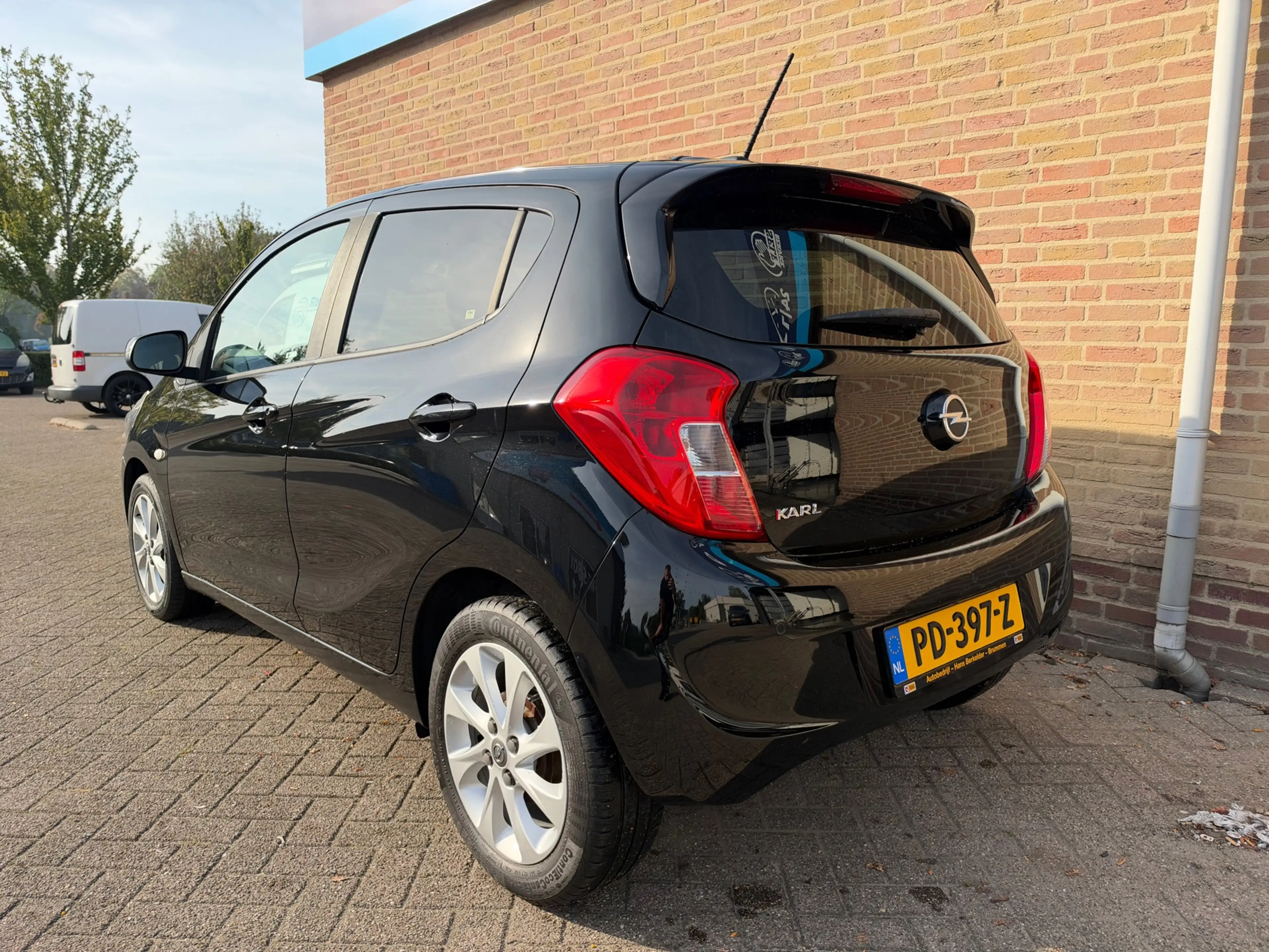 Opel Karl 1.0 ecoFLEX Innovation — photo 4