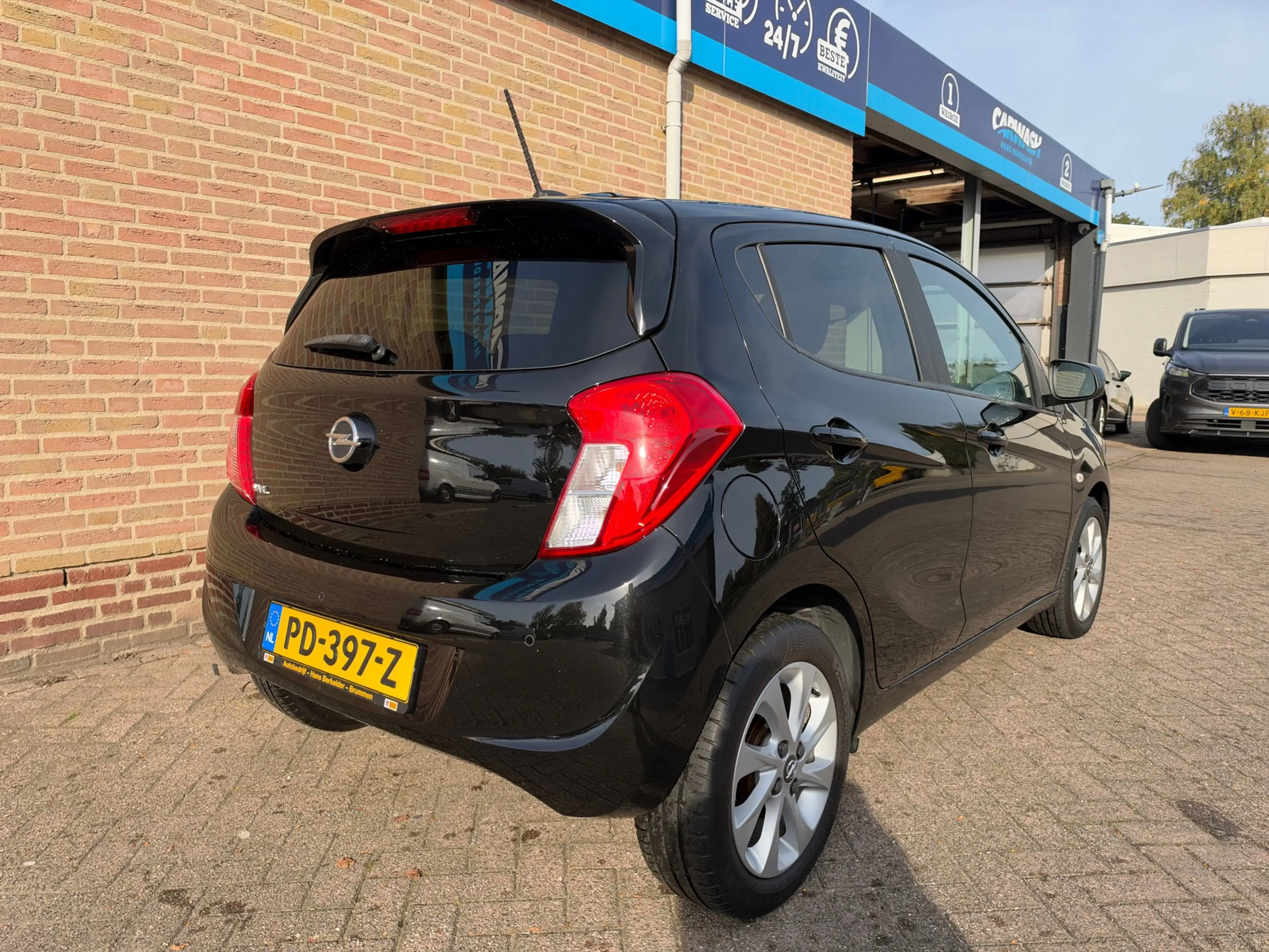 Opel Karl 1.0 ecoFLEX Innovation — photo 6