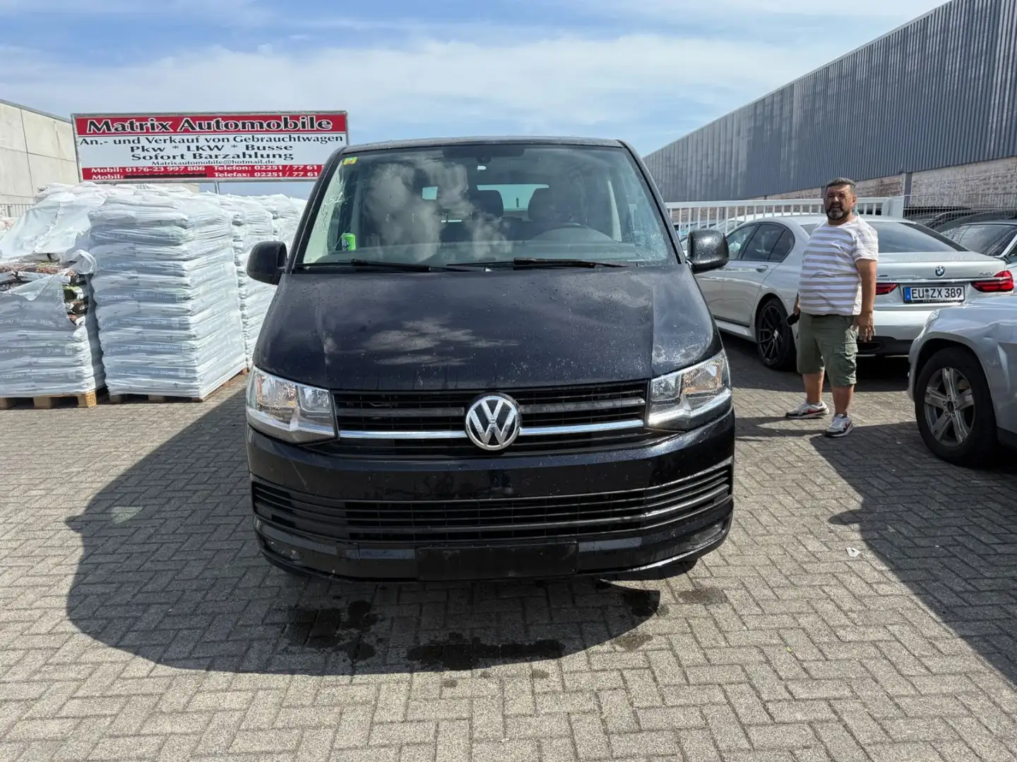 Volkswagen T6 Transporter Bus Caravelle Highline lang ,Navi Schwarz - 2