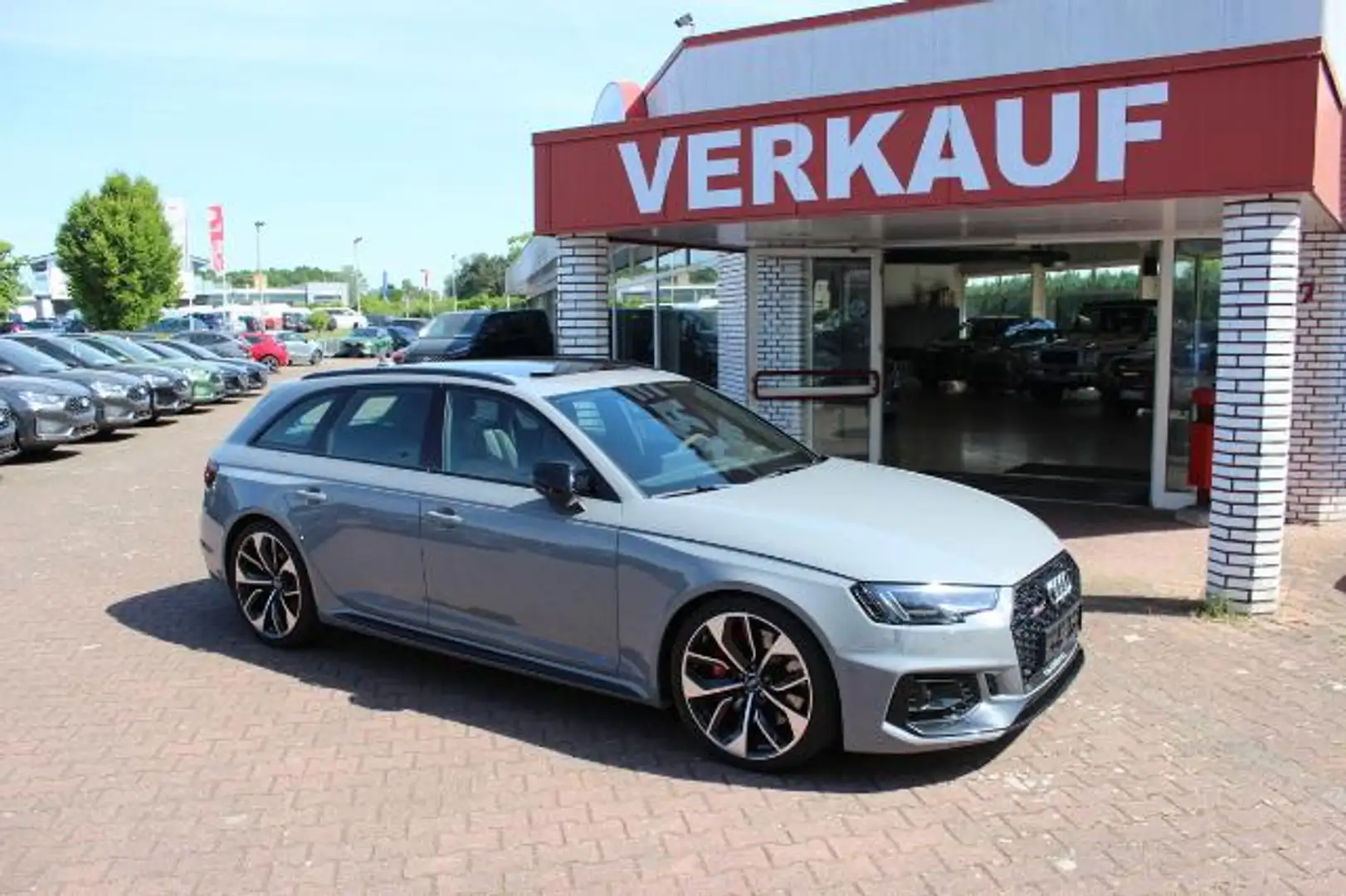 Audi RS4 2.9 TFSI quattro Avant Pano / ACC / B&O / 20 Zoll Šedá - 1