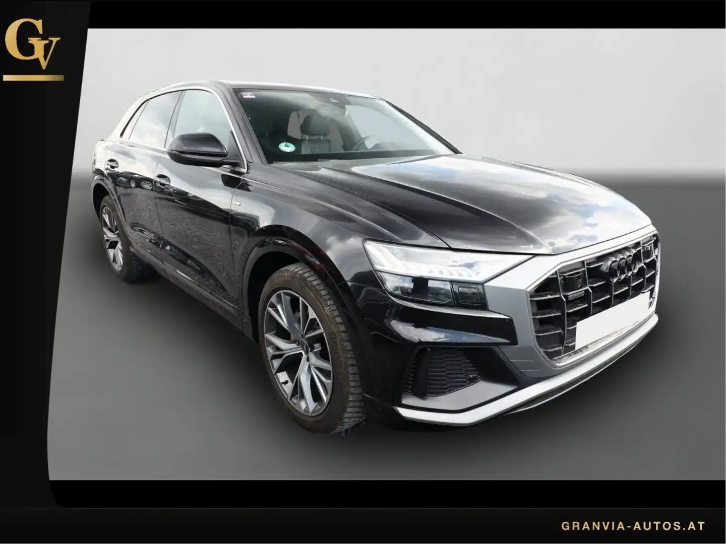 Audi Q8 50 TDI quattro Schwarz - 2