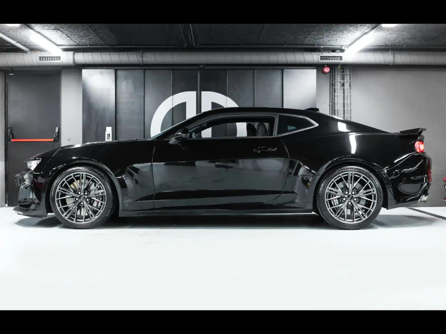 Chevrolet Camaro ZL1°MANUAL 6°PANO°RECARO°KEYLESS°BOSE°KAM°HUD Noir - 2
