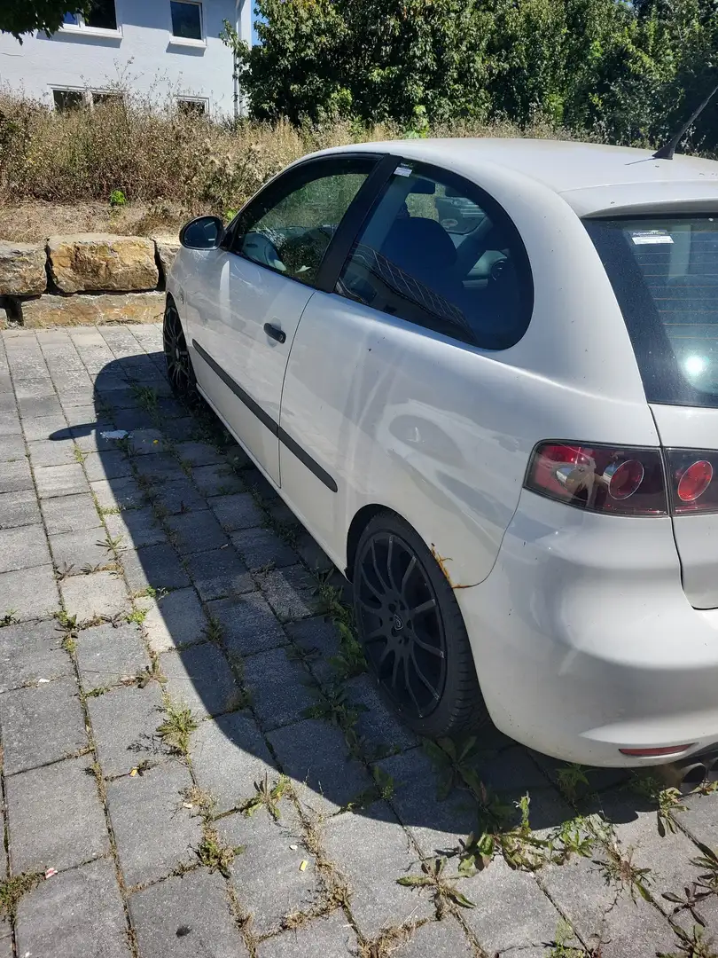SEAT Ibiza 1.2 12V Reference - 2