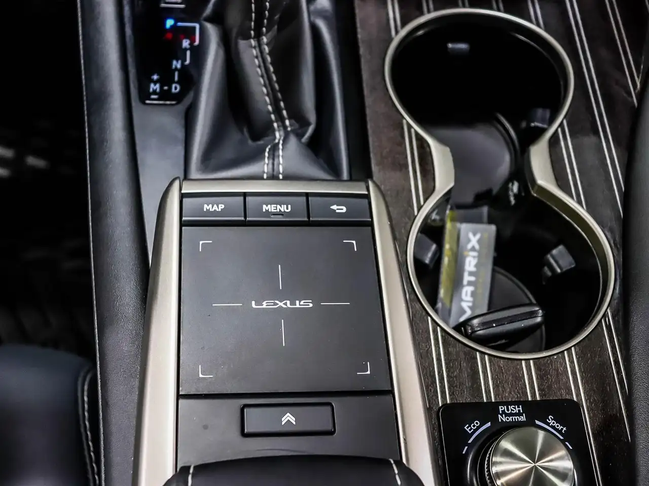 Lexus RX photo Lexus RX