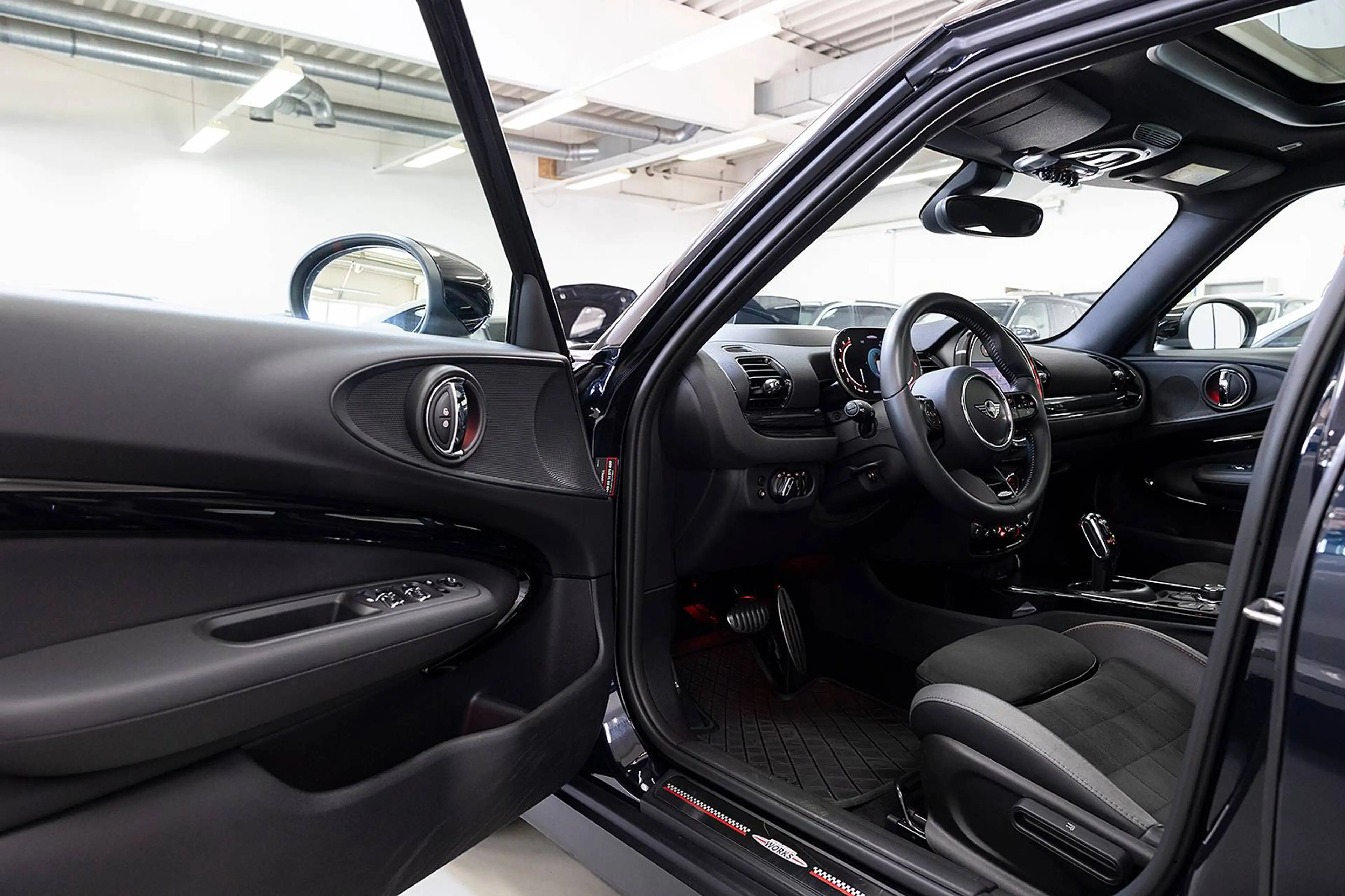 MINI John Cooper Works Clubman JCW All4 TRIM SAG LED NAV HUD DA ACC PANO LHZ SHZ KAM KEY DAB18" — photo 7