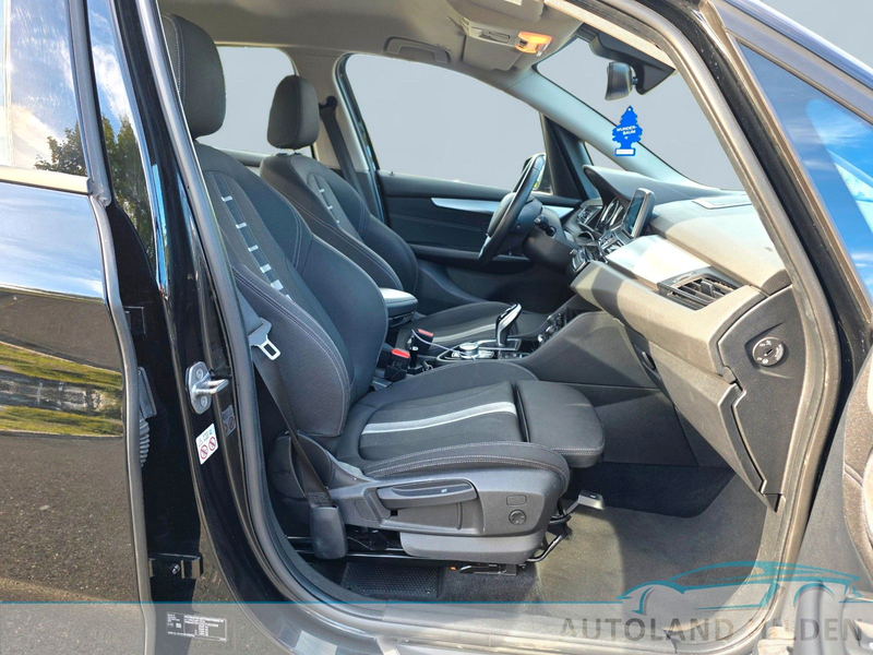 BMW 218 2 Active Tourer Advantage/LED/Navi/PDC — photo 15