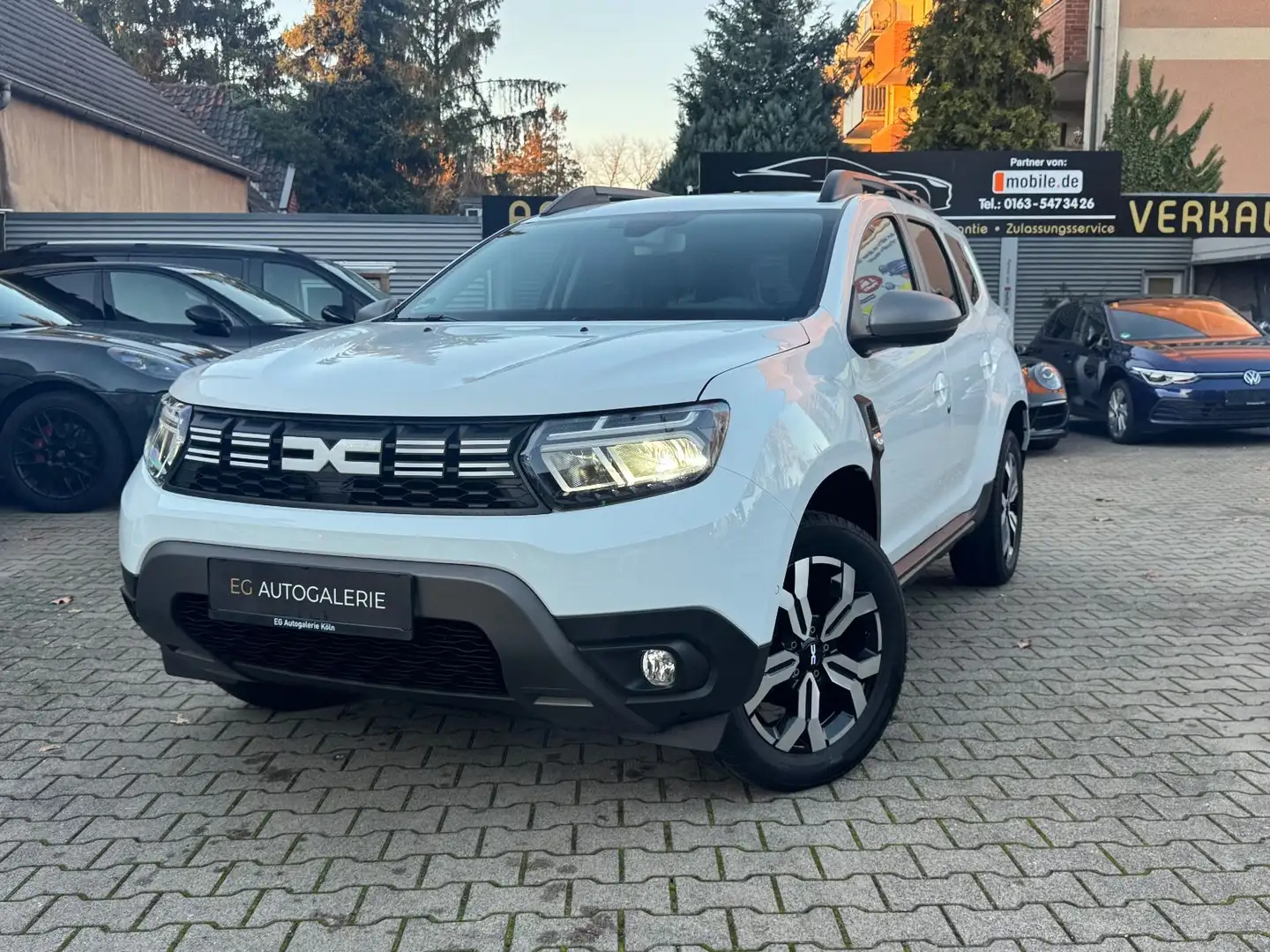 Dacia Duster II Journey*R-Kamera*KeyLess*AHK Weiß - 1