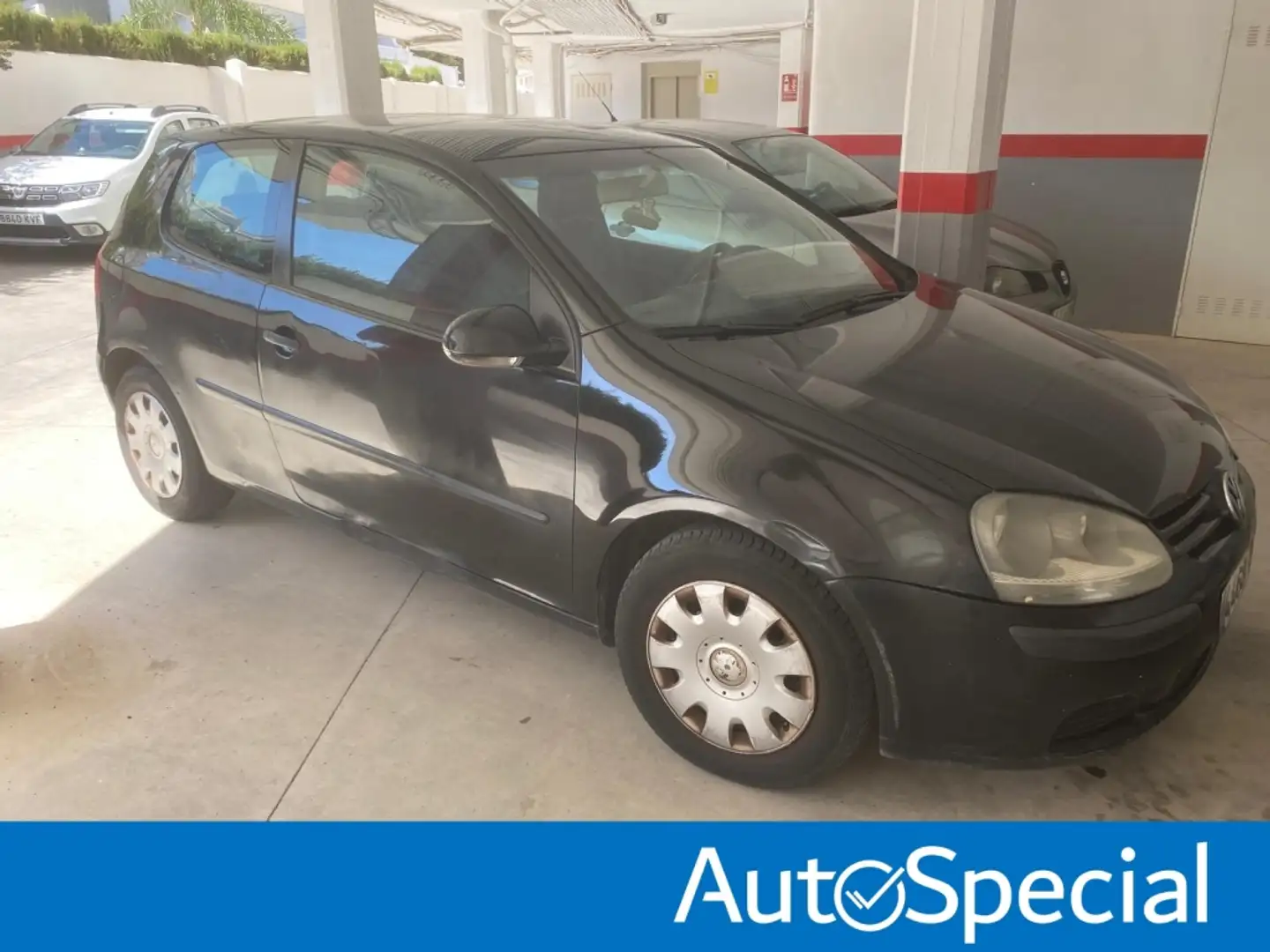 Volkswagen Golf 1.4 Spirit Zwart - 1