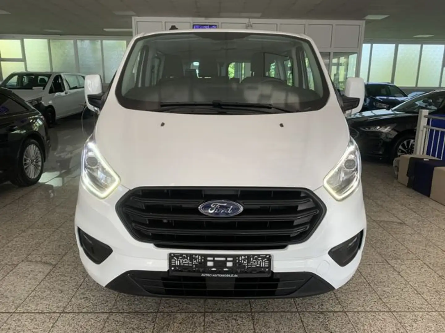 Ford Transit Custom Kombi 320 L2 9-SITZER+TEMP+KLIMA Weiß - 2