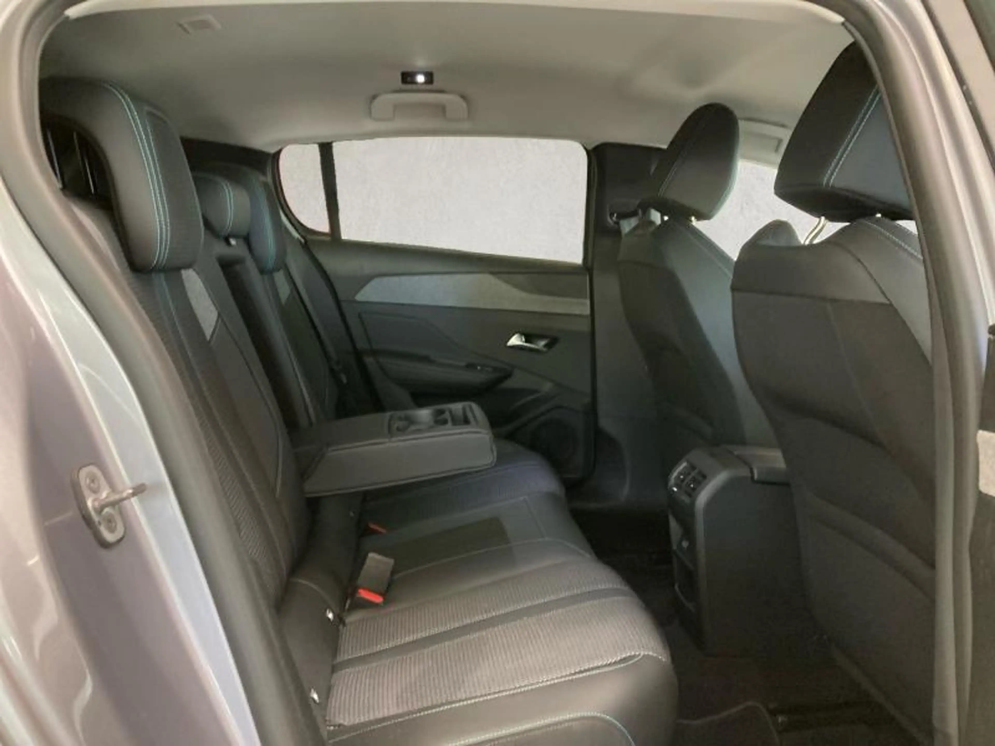 Peugeot 308 *** Allure Pack *** — photo 15