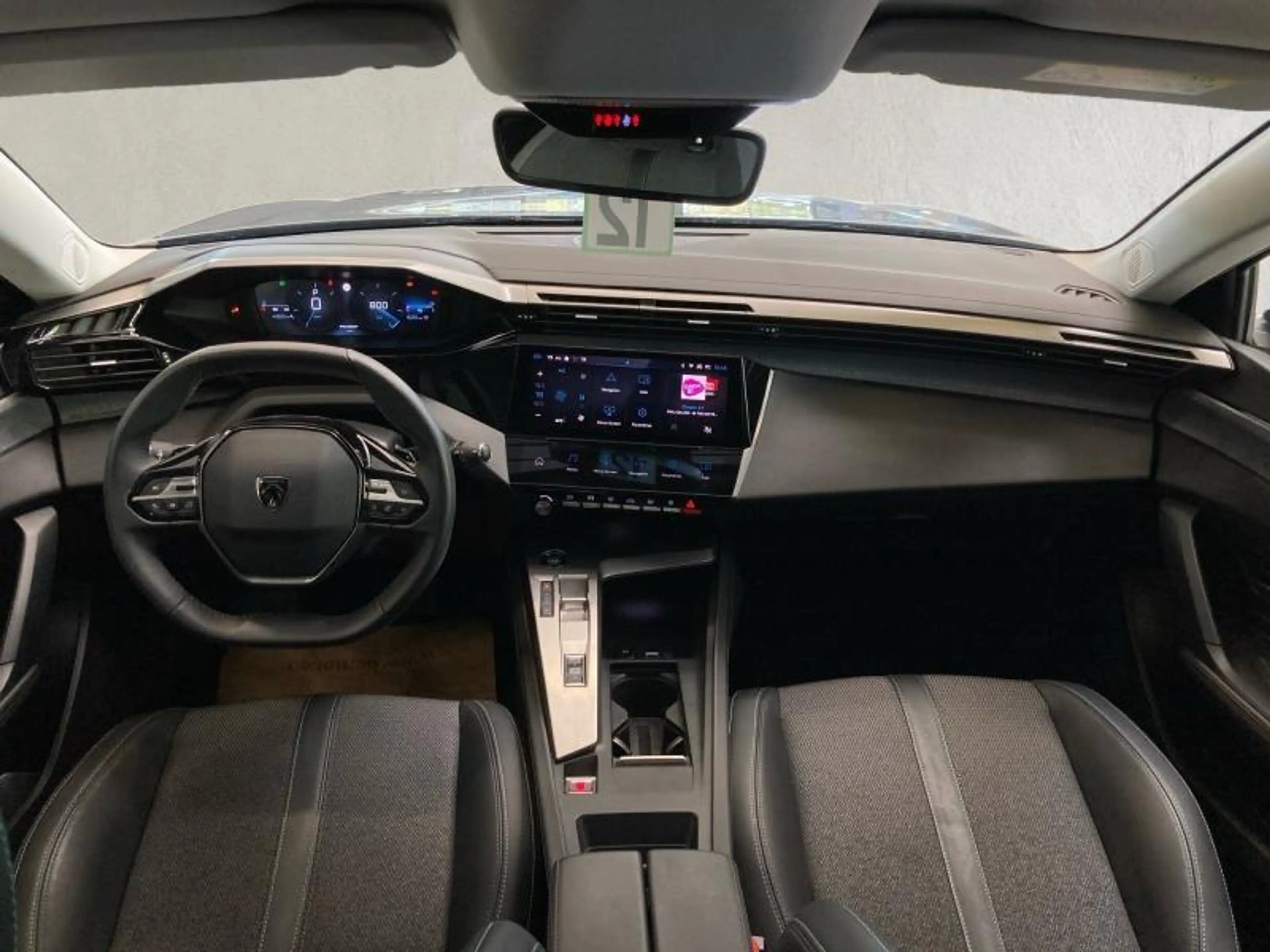 Peugeot 308 *** Allure Pack *** — photo 13