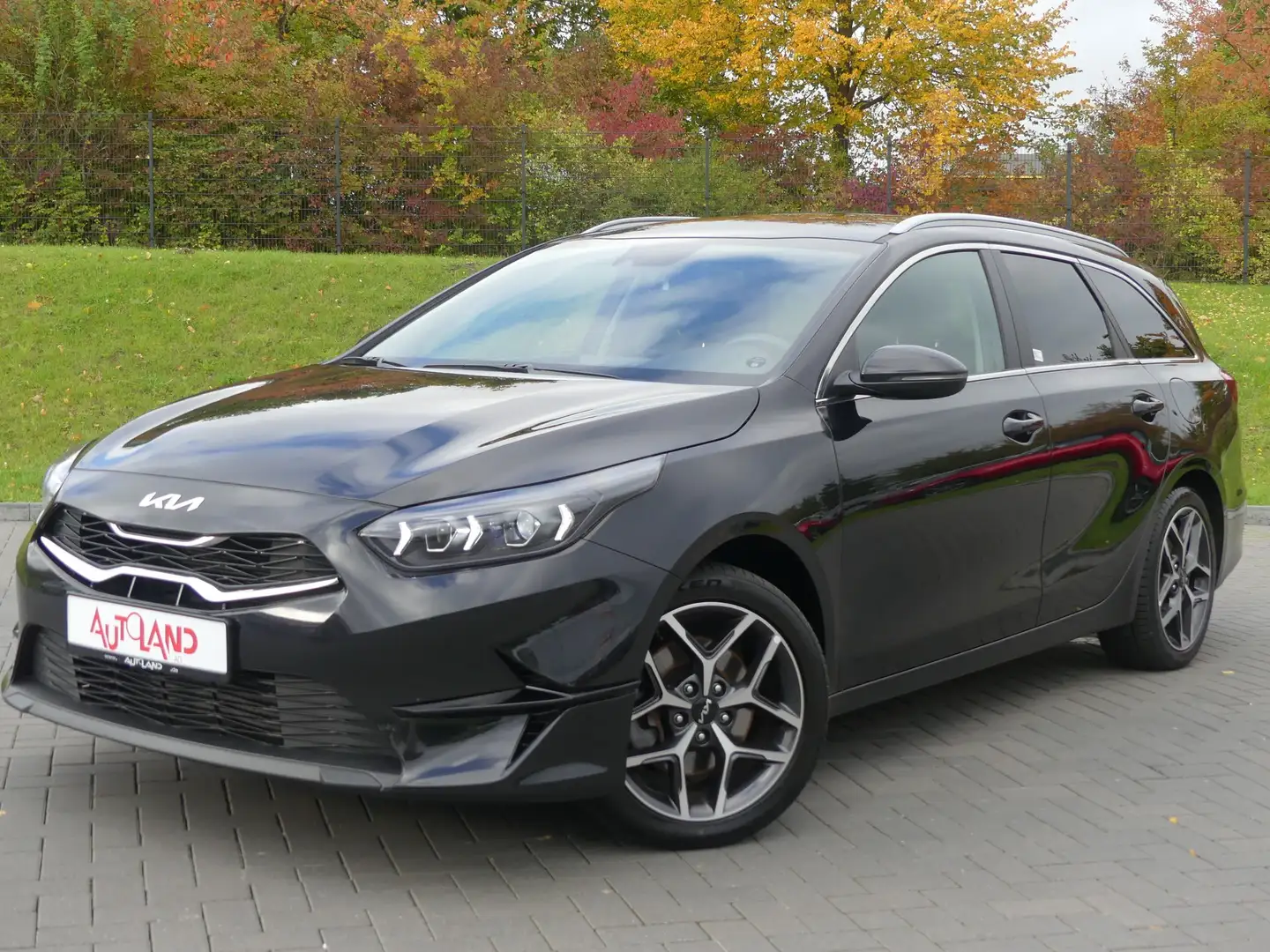 Kia Ceed SW / cee'd SW Ceed SW 1.5 T-GDI LED Navi Kamera Sitzheizung Negro - 2