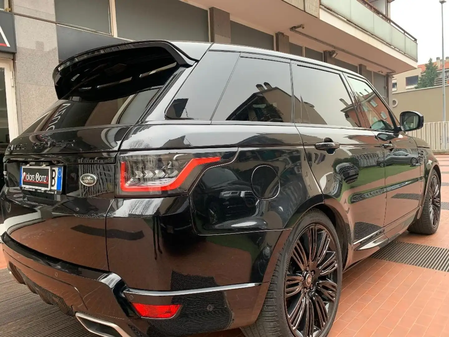 Land Rover Range Rover Sport 3.0 HSE DYNAMIC - total black- cerchi da 22" full Nero - 1