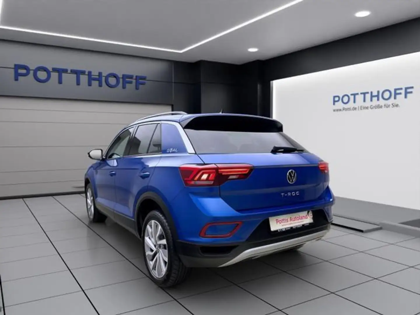 Volkswagen T-Roc 1.0 TSI GOAL NAVI PDC LED SITZHZG Blau - 2