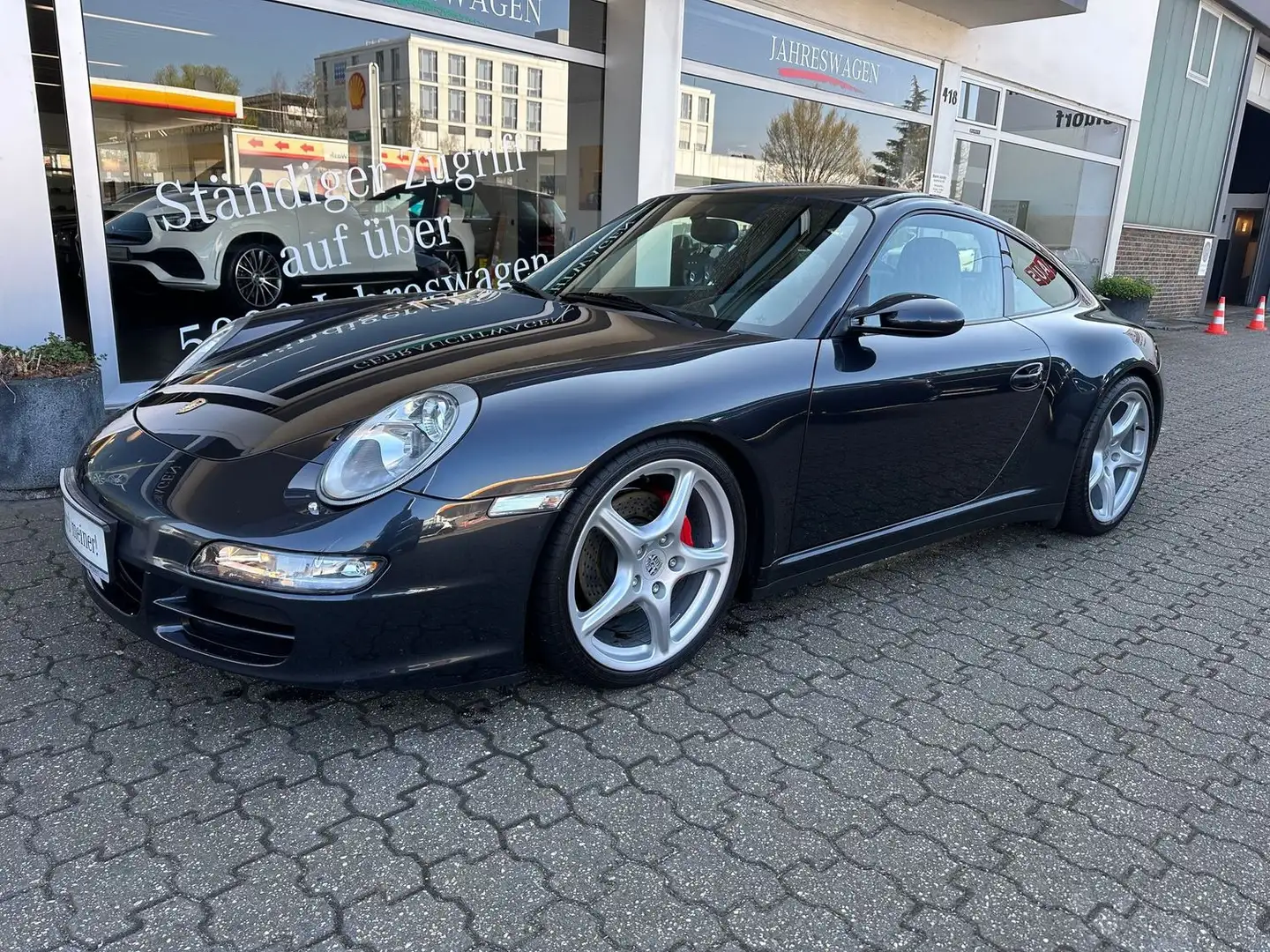 Porsche 997 Carrera 4 Coupe Šedá - 1