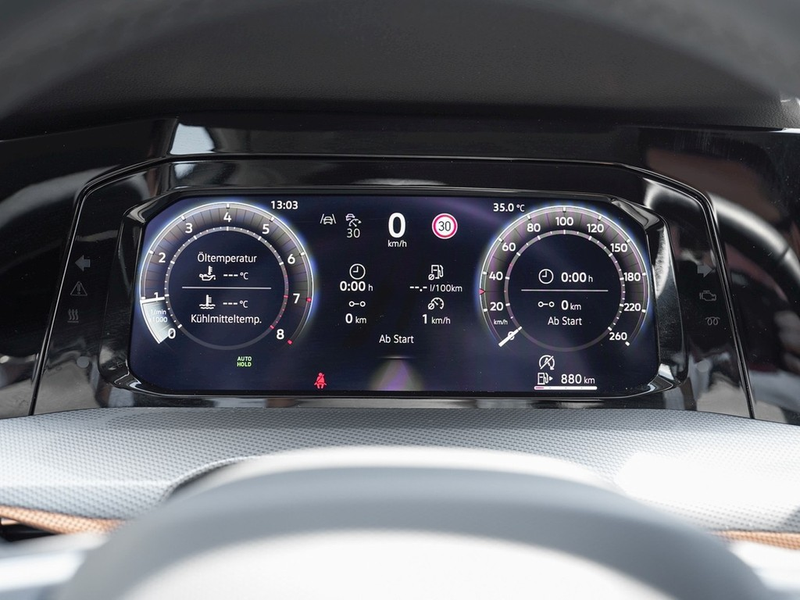 Volkswagen Golf VIII 1.5 TSI Style /Navi/LED/RFK/ACC — photo 15