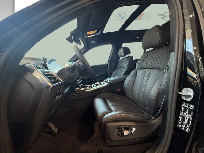 BMW X7 xDrive40d M Sportpaket Pro | AHK | Exclusivpekt | — photo 9