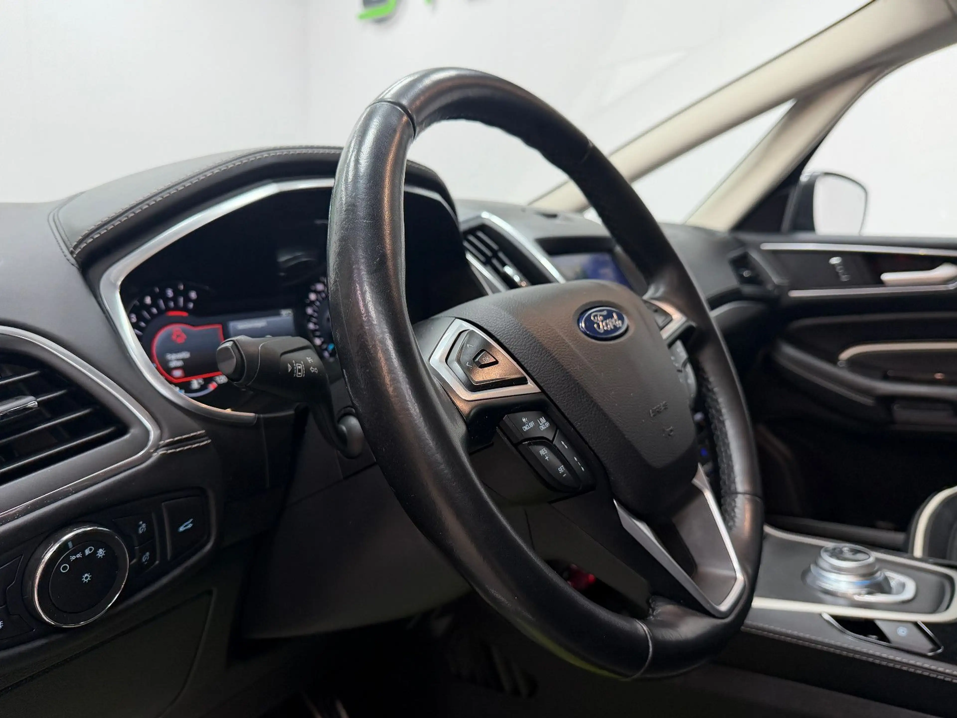 Ford S-Max S-MAX Vignale AWD 1.HAND / KAM / MASSAGE / SPUR — photo 14
