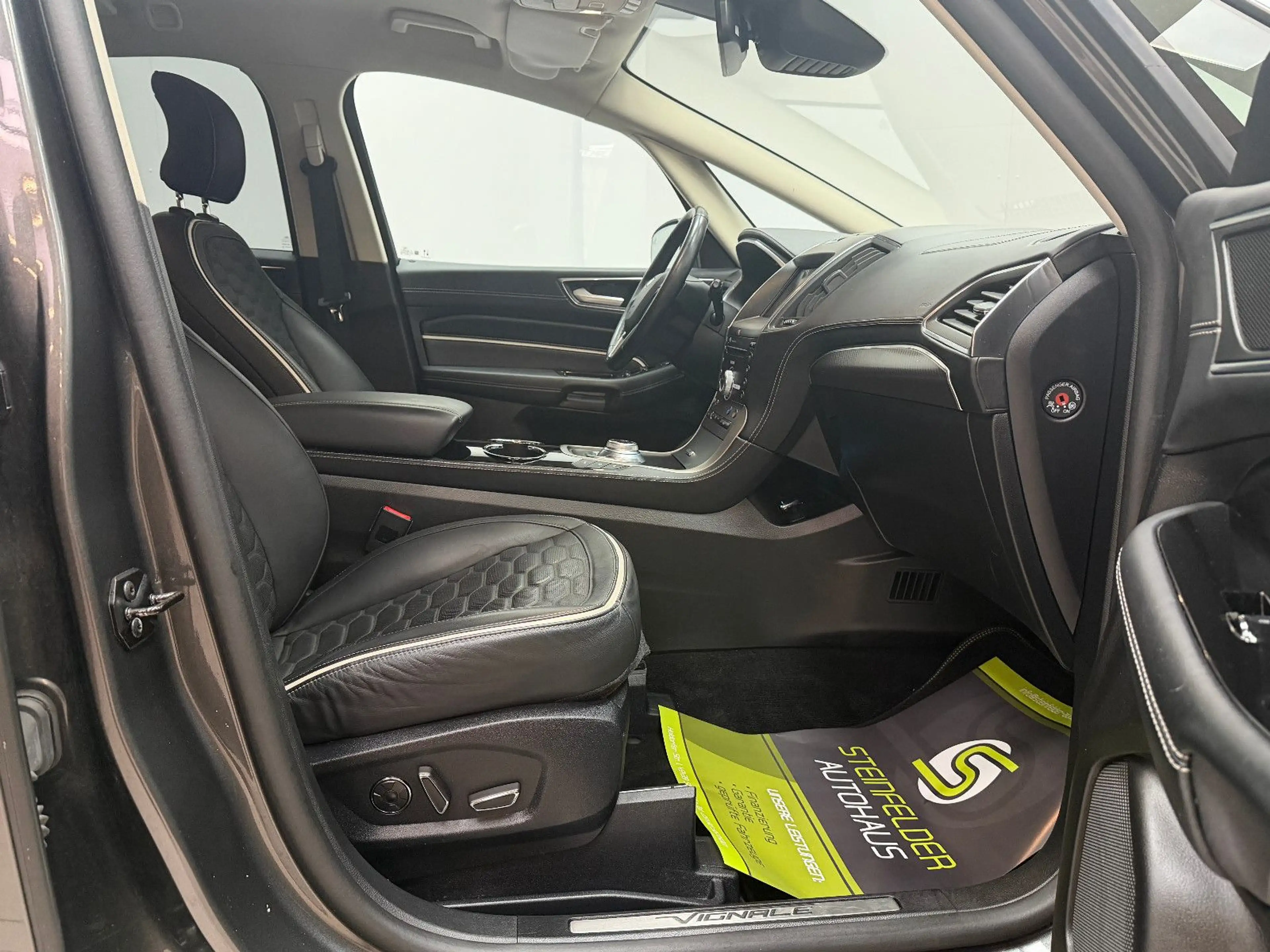 Ford S-Max S-MAX Vignale AWD 1.HAND / KAM / MASSAGE / SPUR — photo 15
