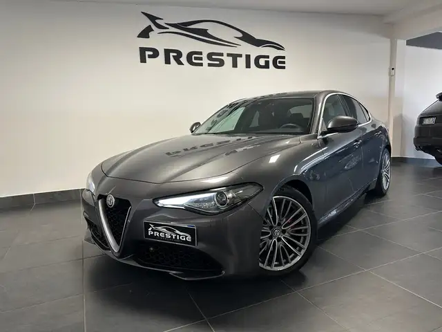 Alfa Romeo Giulia GIULIA 2.2T PELLE MARRONE 180cv FULL OPTIONAL UNIPRO