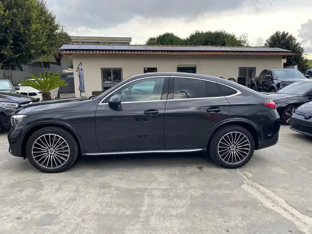 Mercedes-Benz GLC view 7