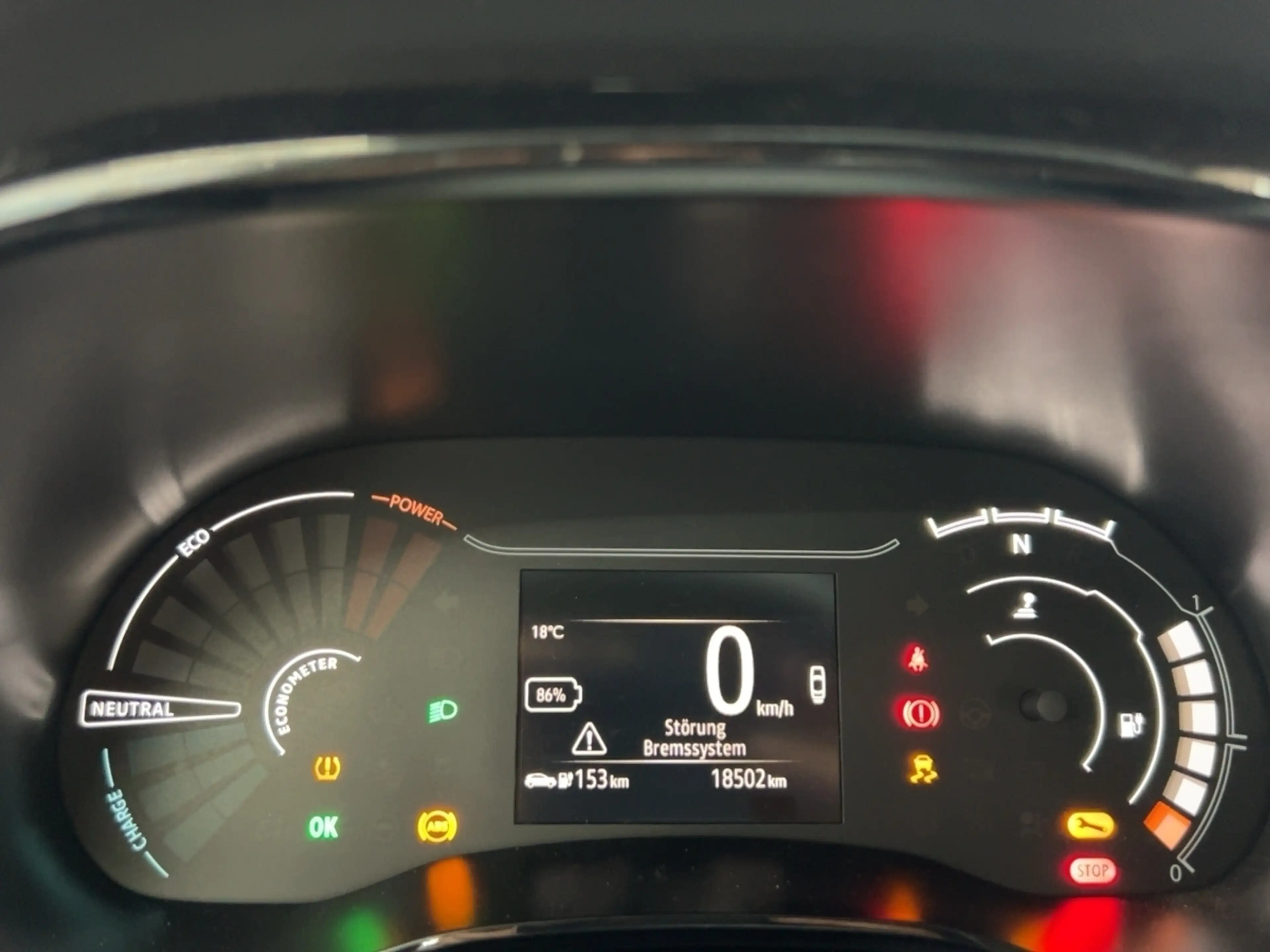 Dacia Spring Essential KLIMA LED-Tagfahrlicht ABS ESP ZV — photo 13