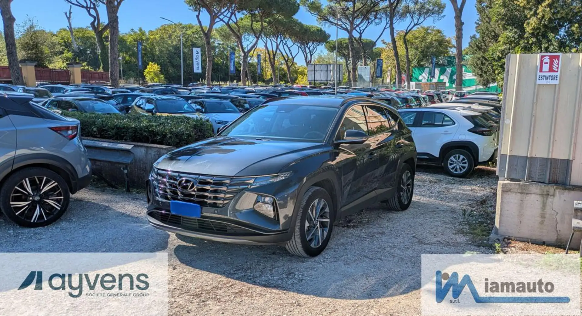 Hyundai TUCSON X-LINE HYBRID 1.6cc 150cv 2WD DCT 48V-SAFETYPACK Grau - 1