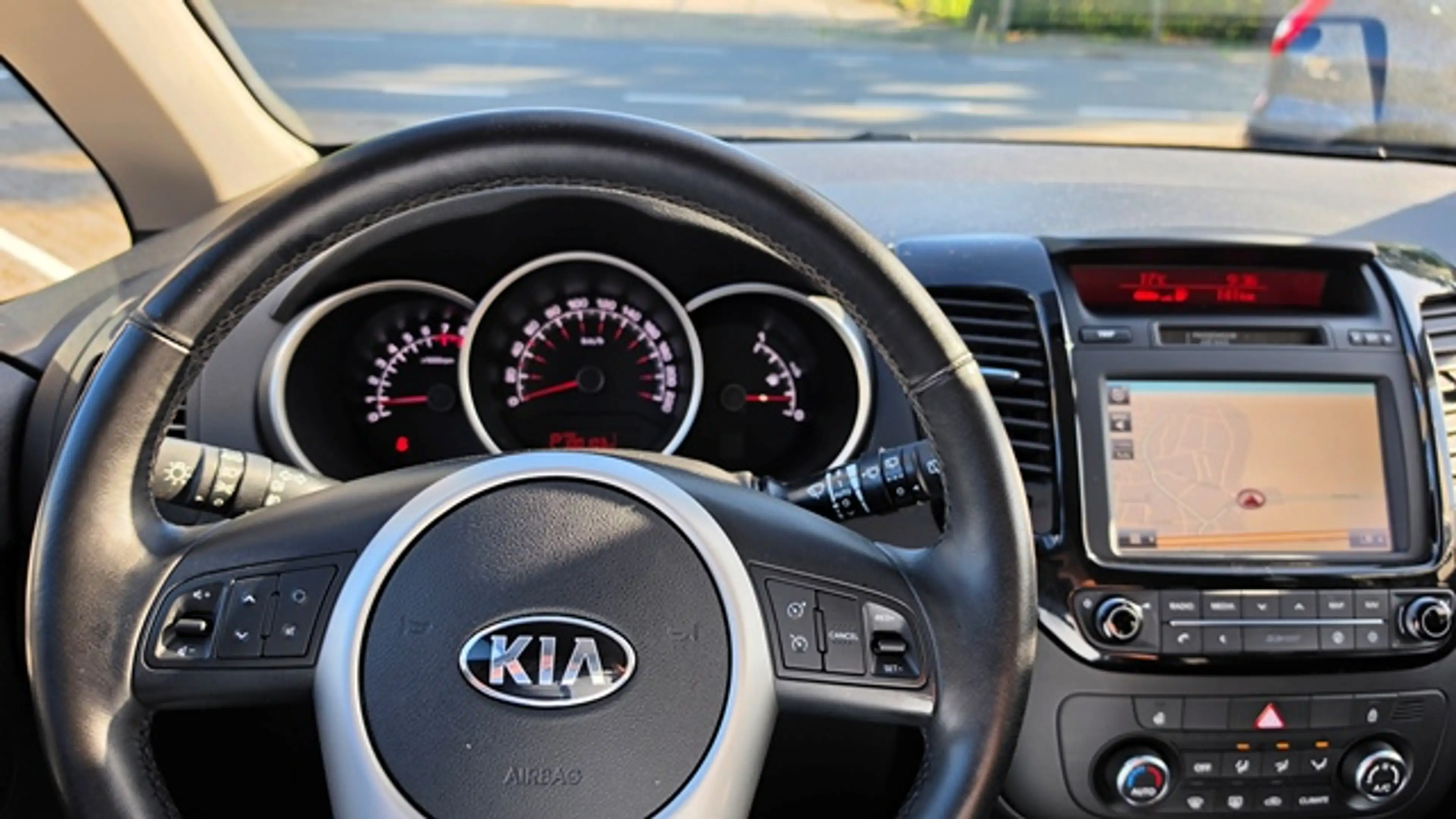 Kia Venga 1.6 CVVT 125pk A/T DynamicLine Navi - Camera — photo 14