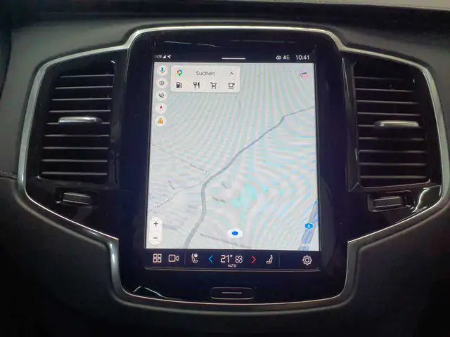 Volvo XC90 view 15