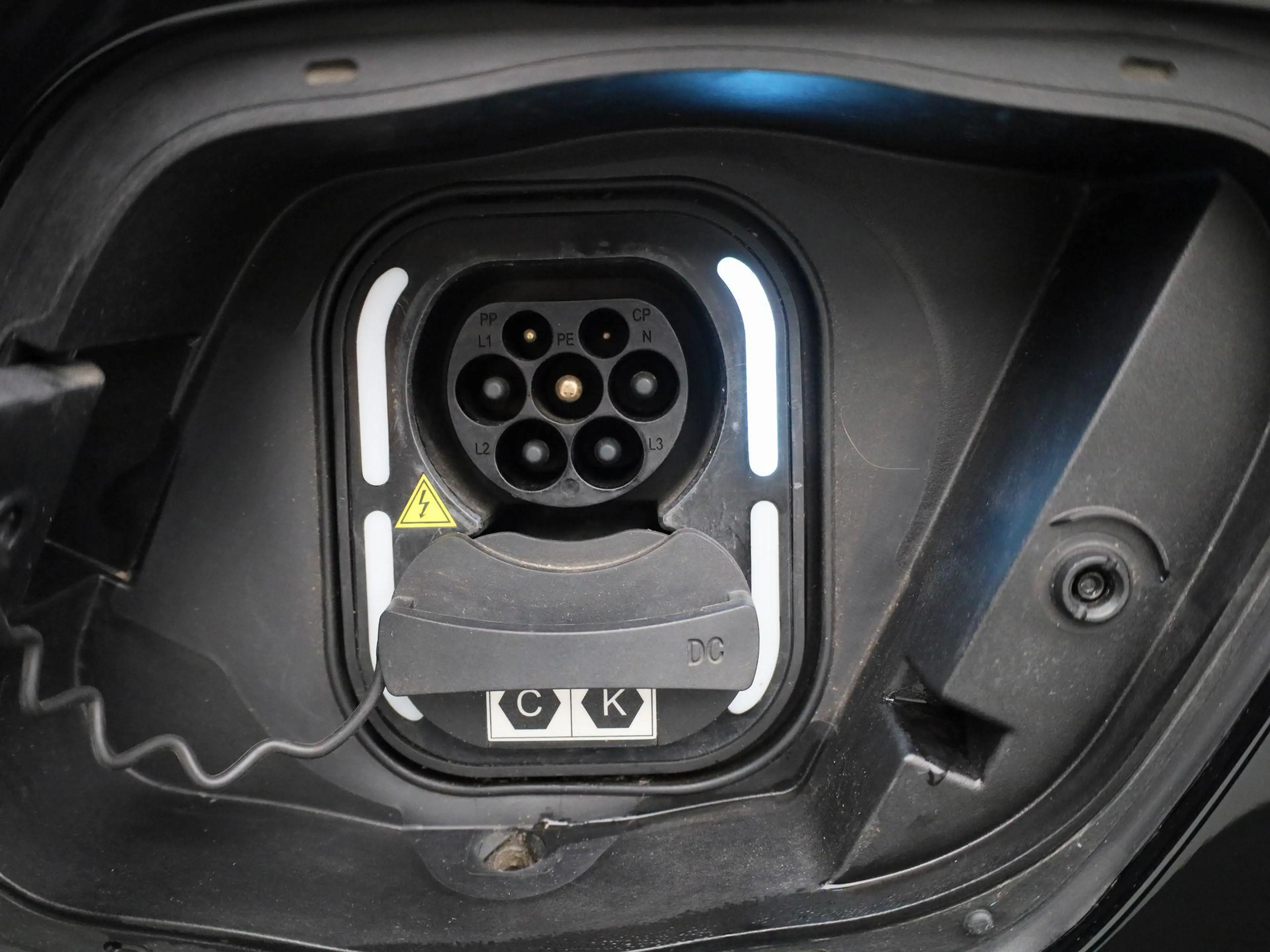 MG MG4 Electric Luxury 64 kWh — photo 13