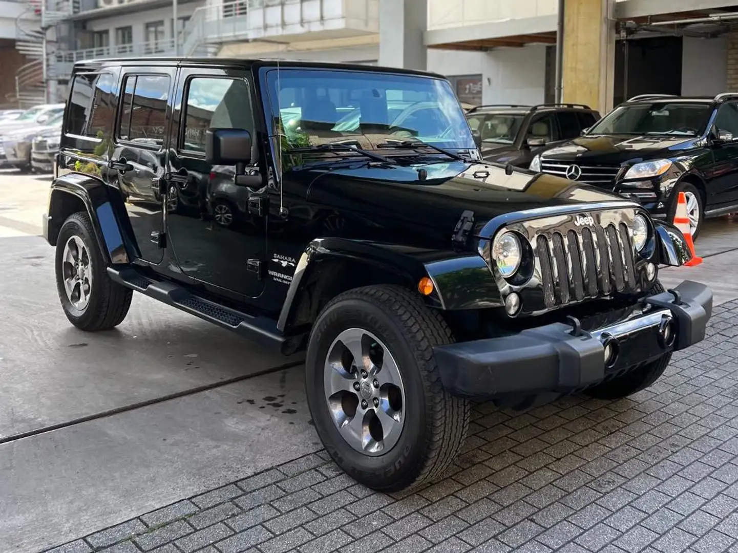 Jeep Wrangler ONLY FOR EXPORT OUT OF EUROPE Noir - 1